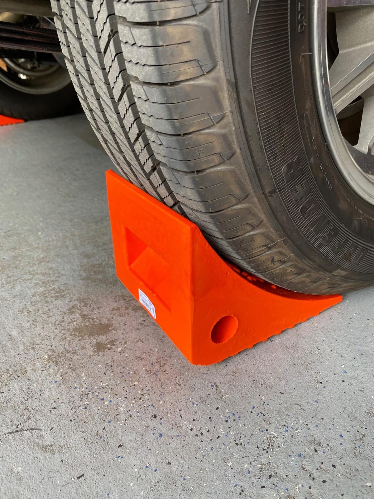 SECURITYMAN Heavy Duty Wheel Chocks (2 Pack) - Durable, Non-Slip, Solid Rubber Wheel Chocks for Boat Trailers, RV, Truck, Camper - Perfect on All Surfaces and in All Weather - Orange… customer photo 2