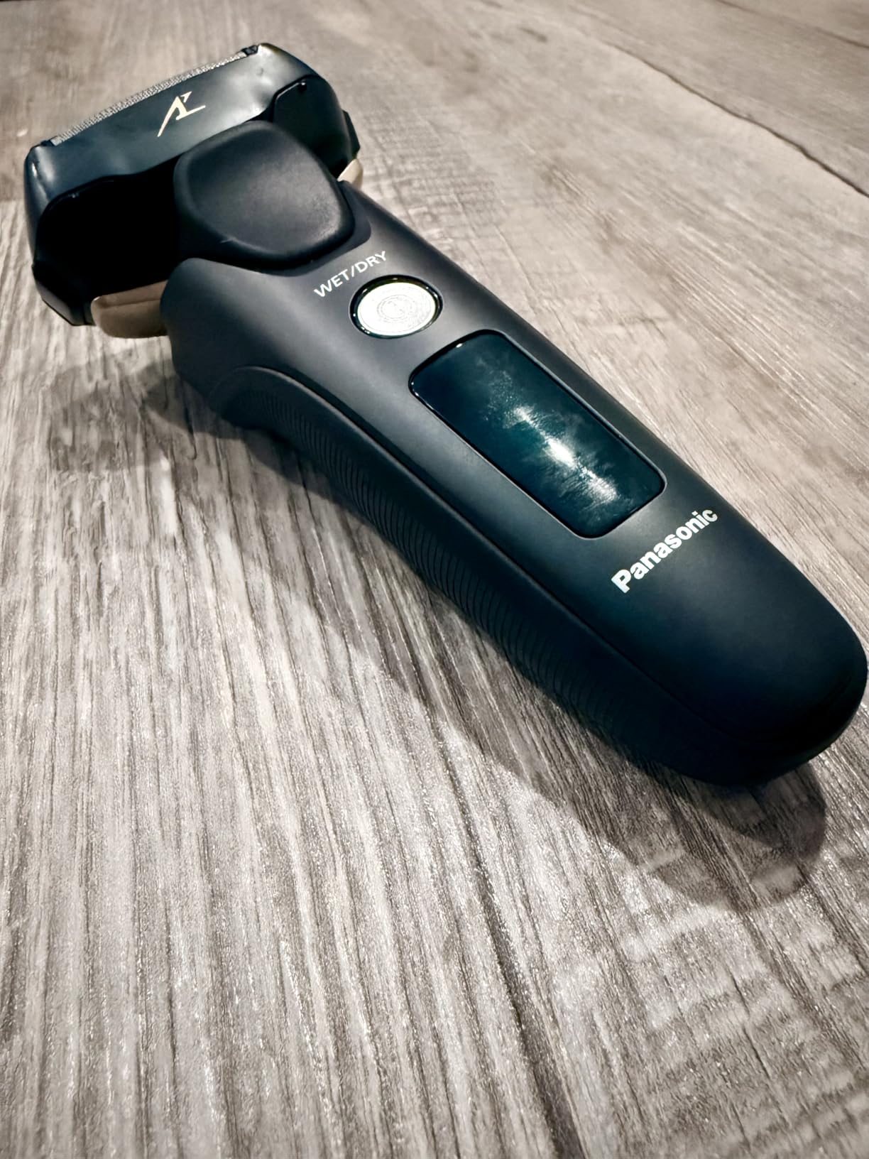 Panasonic Electric Razor for Men, Electric Shaver for Men, ARC5 with Premium Automatic Cleaning and Charging Station, Wet Dry Shaver, Cordless Razor, with Pop-Up Trimmer ES-LV97-K, Black customer photo 1