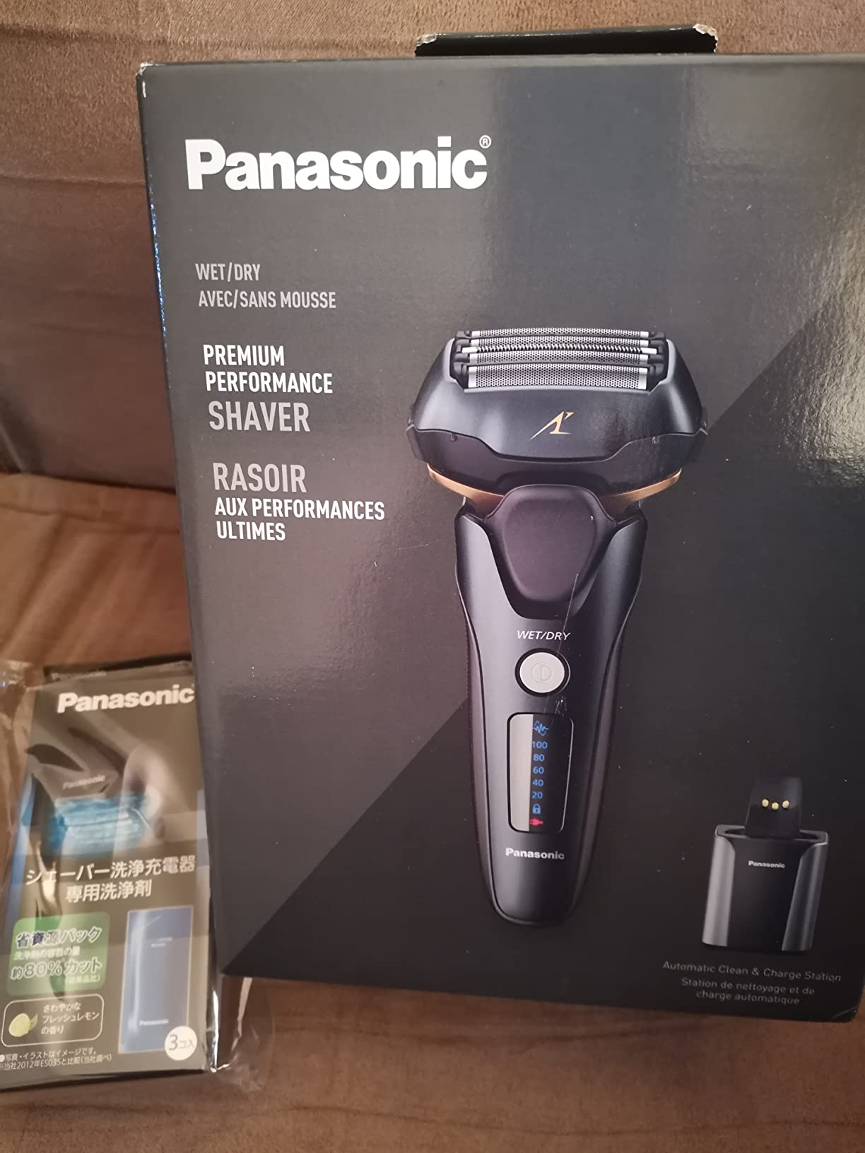 Panasonic Electric Razor for Men, Electric Shaver for Men, ARC5 with Premium Automatic Cleaning and Charging Station, Wet Dry Shaver, Cordless Razor, with Pop-Up Trimmer ES-LV97-K, Black customer photo 2