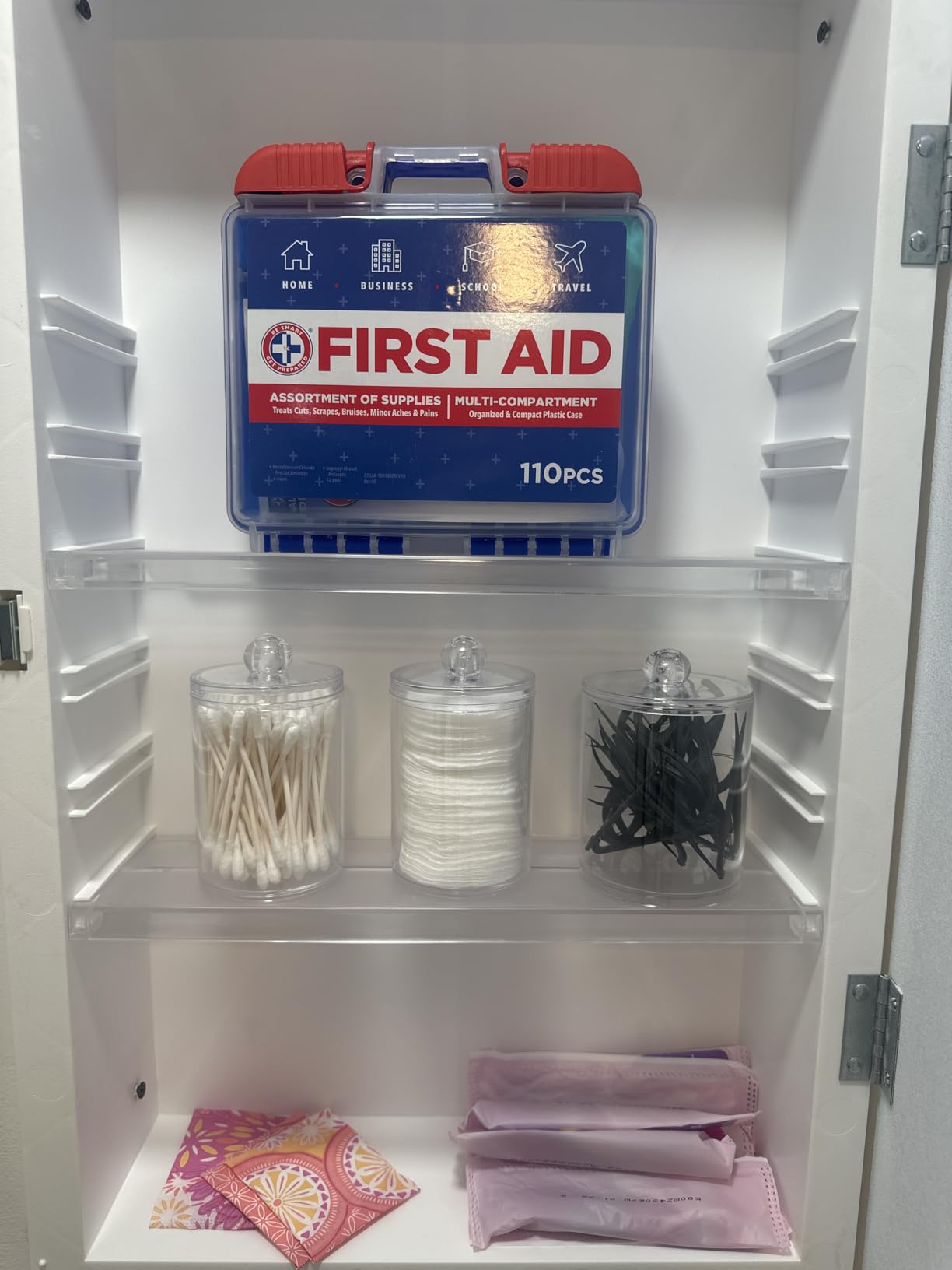 Be Smart Get Prepared 330 Pc First Aid Kit Car Home Office Outdoor in a Bag customer photo 1