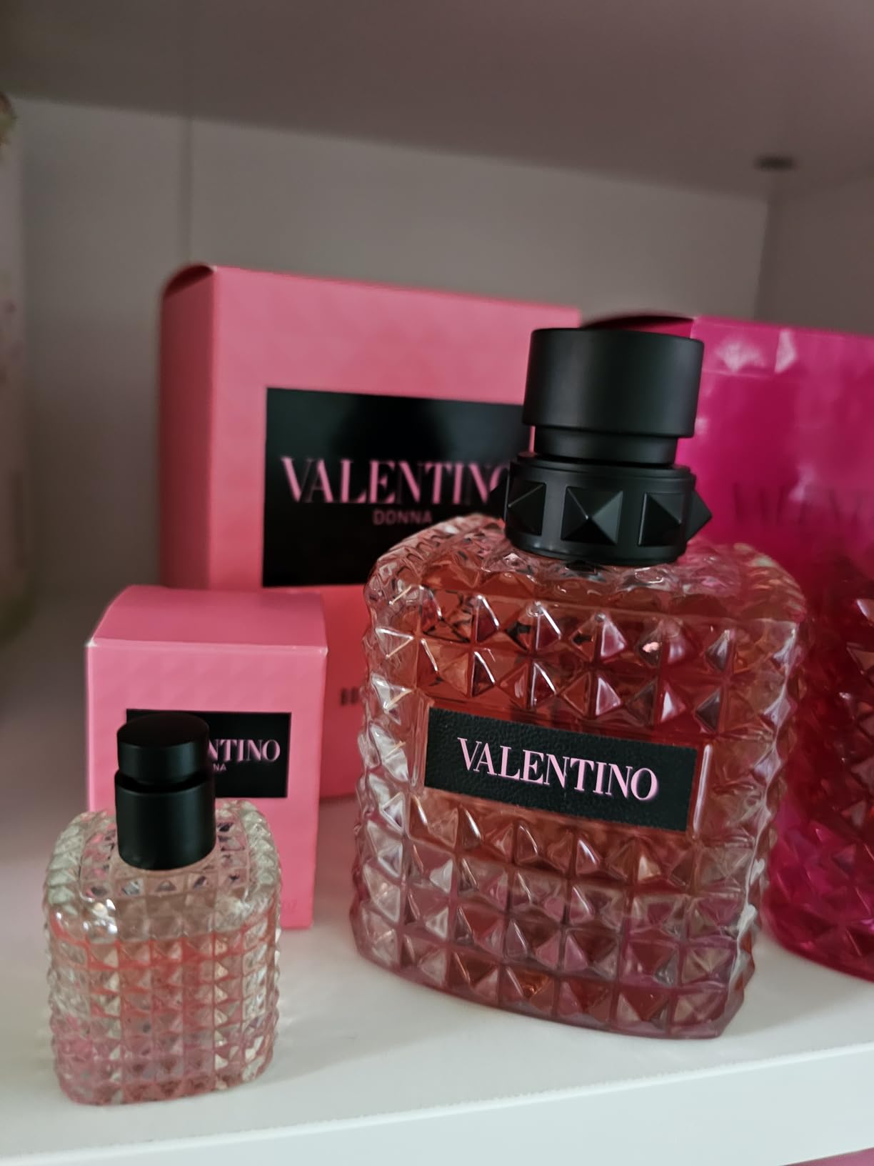Valentino Donna Born In Roma EDP Spray Women 3.4 oz customer photo 1