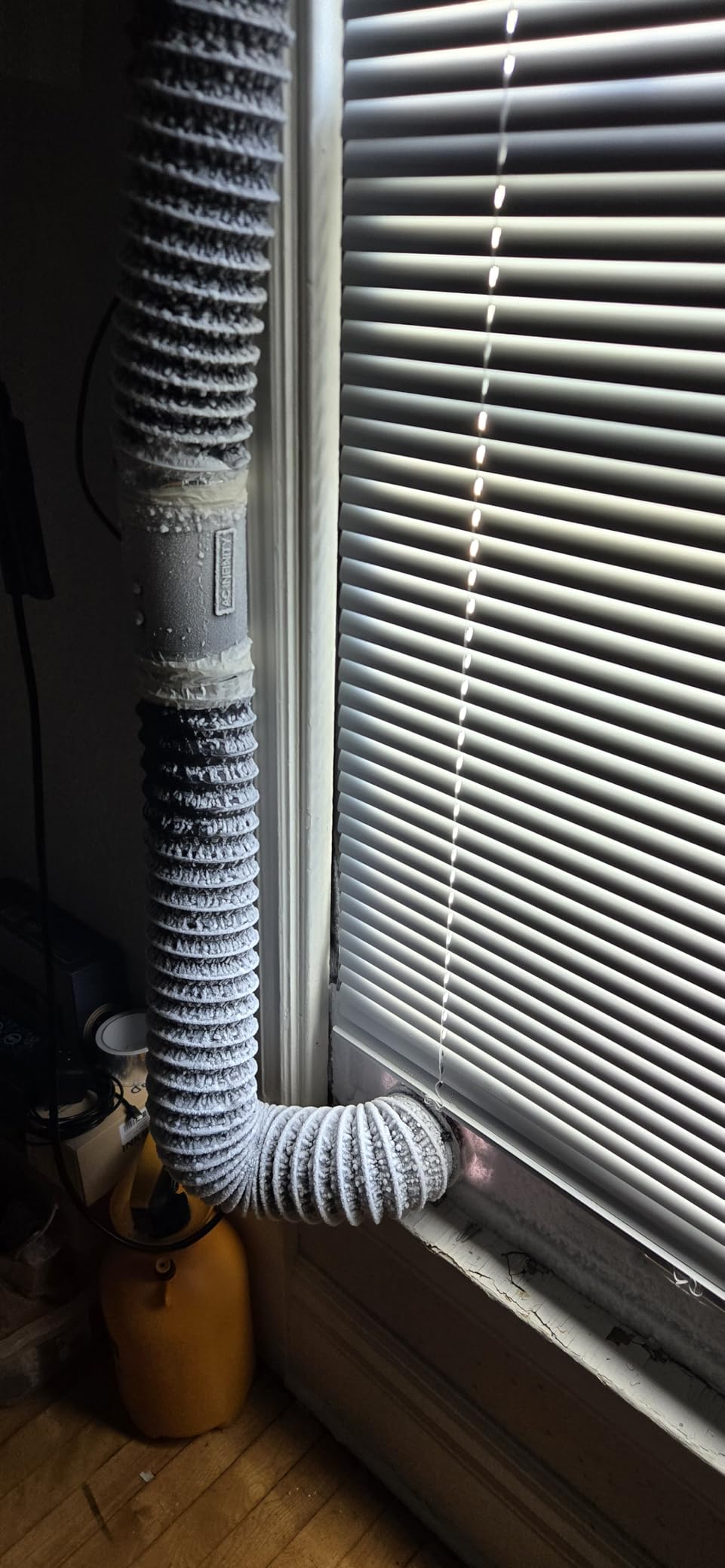 AC Infinity RAXIAL S6, Inline Booster Duct Fan 6” with Speed Controller. customer photo 2