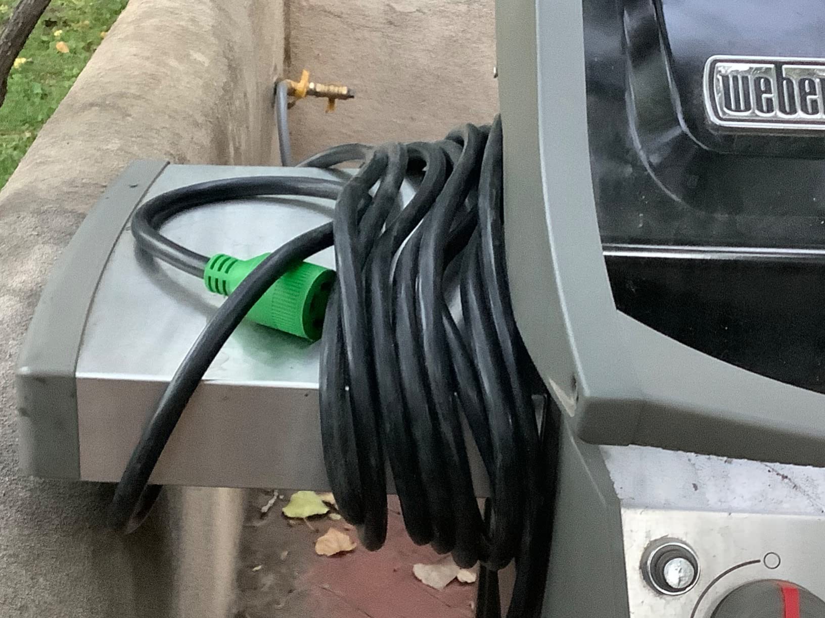 RVGUARD 4 Prong 30 Amp 25 Foot Generator Extension Cord, ETL Listed | NEMA L14-30P/L14-30R, 125/250V Up to 7500W, 10 Gauge SJTW customer photo 2
