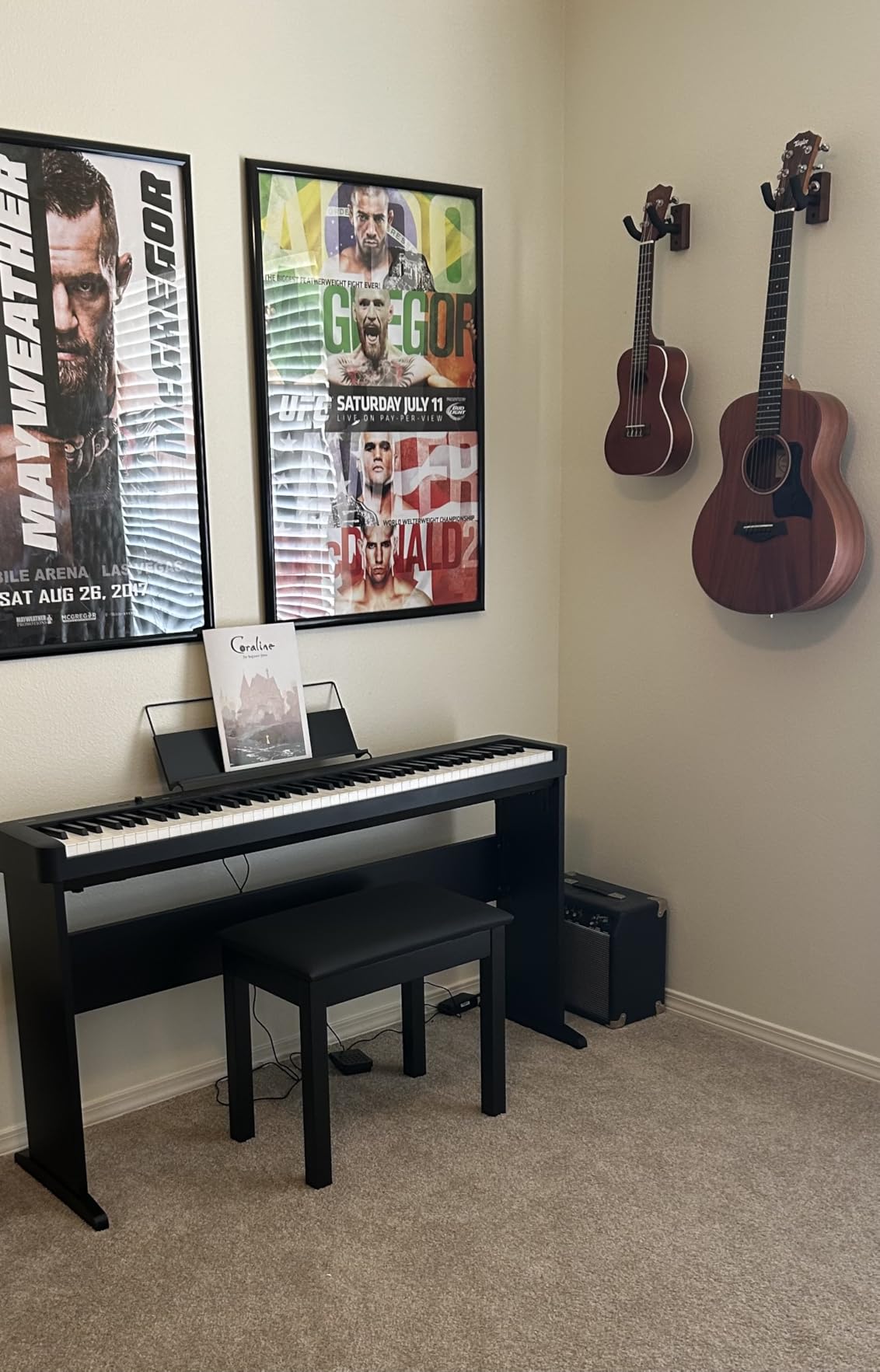 Donner Piano Bench with Storage, Solid Wood Keyboard Bench Piano Bookcase Stool Chair Seat with High-Density Sponges Pad, Black customer photo 1