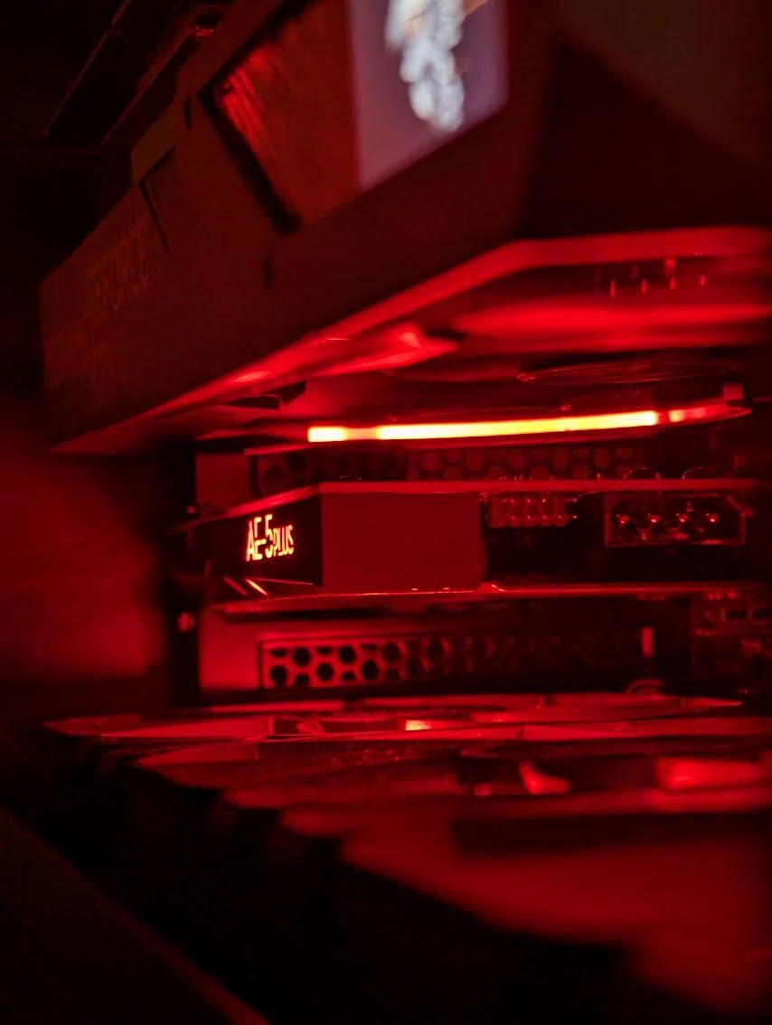 Creative Sound BlasterX AE-5 Plus SABRE32-class Hi-res 32-bit/384 kHz PCIe Gaming Sound Card and DAC with Dolby Digital and DTS, Xamp Discrete Headphone Bi-amp, Up to 122dB SNR, RGB Lighting System customer photo 1