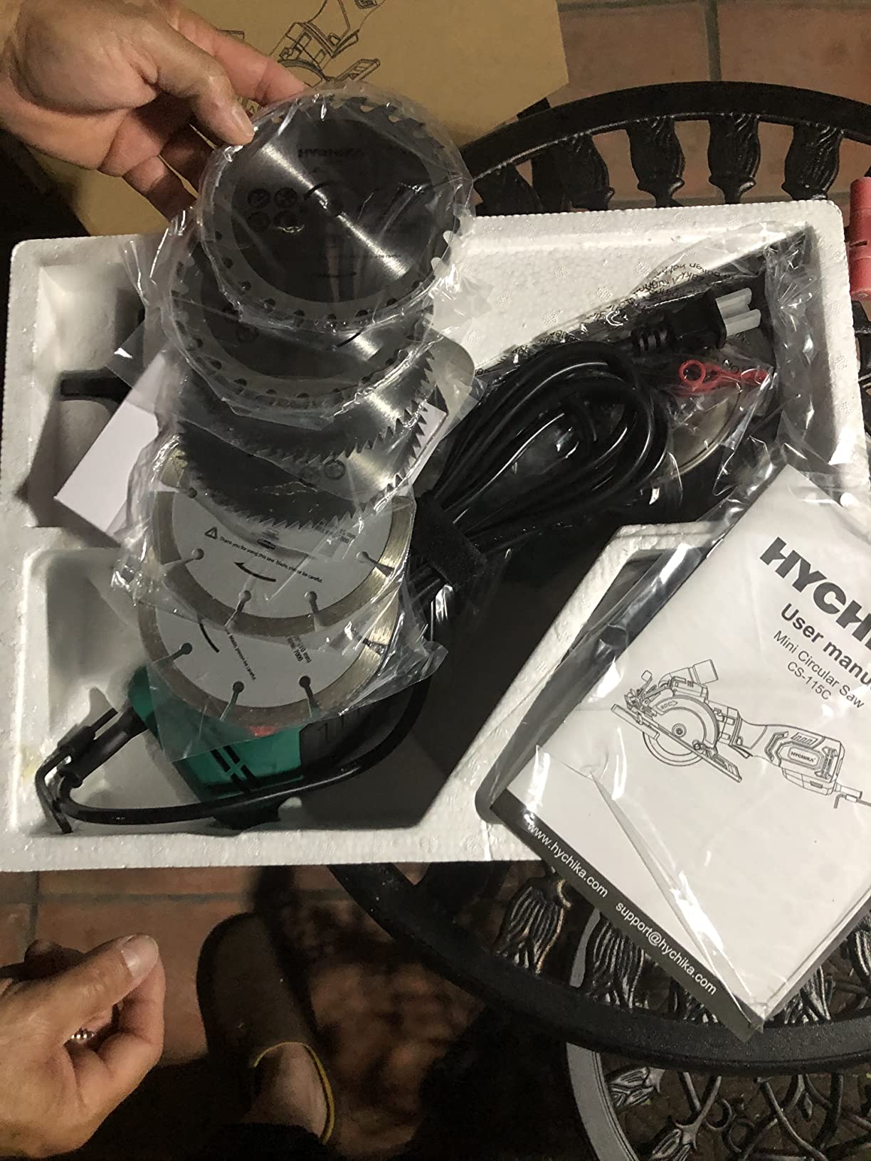 HYCHIKA 6.2A Mini Circular Saw with 3 Blades (4-1/2