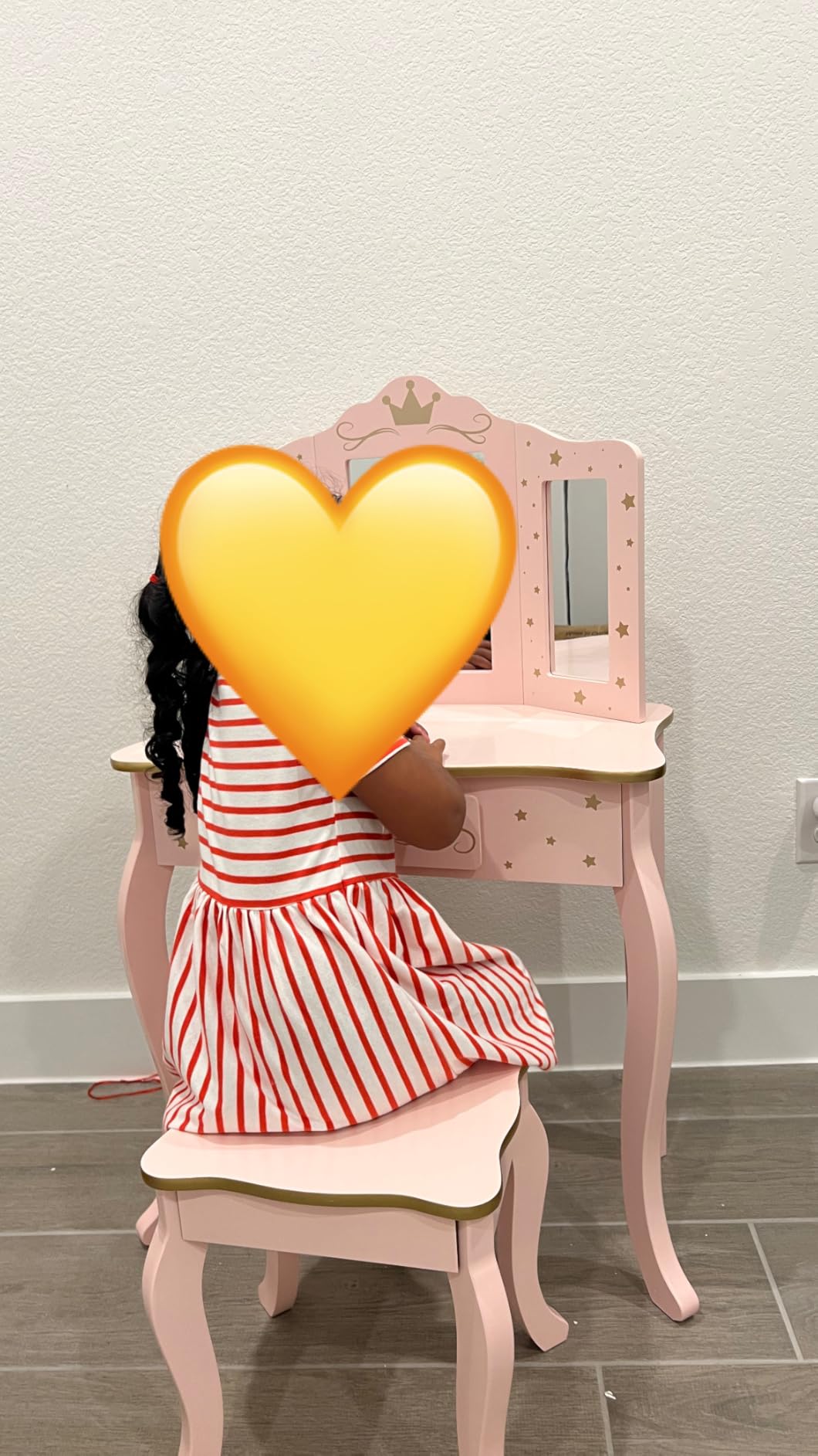 UTEX Pink Crown Princess Kids Vanity Set with Drawer for Little Girls customer photo 1