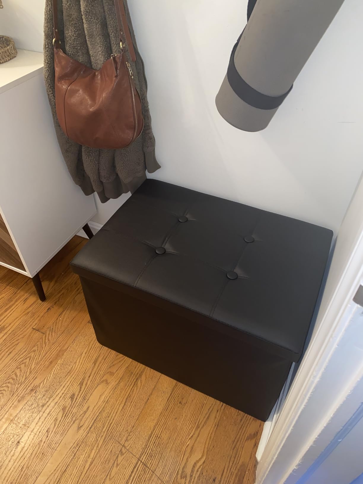 MEEXPAWS Cat Litter Box Enclosure Furniture Odor Control, Extra Large | XXL Hidden Cat Litter Box Bench Ottoman, Storage Cabinet Dog Proof, Waterproof Inside, Easy Clean, Easy Assembly, Black customer photo 1