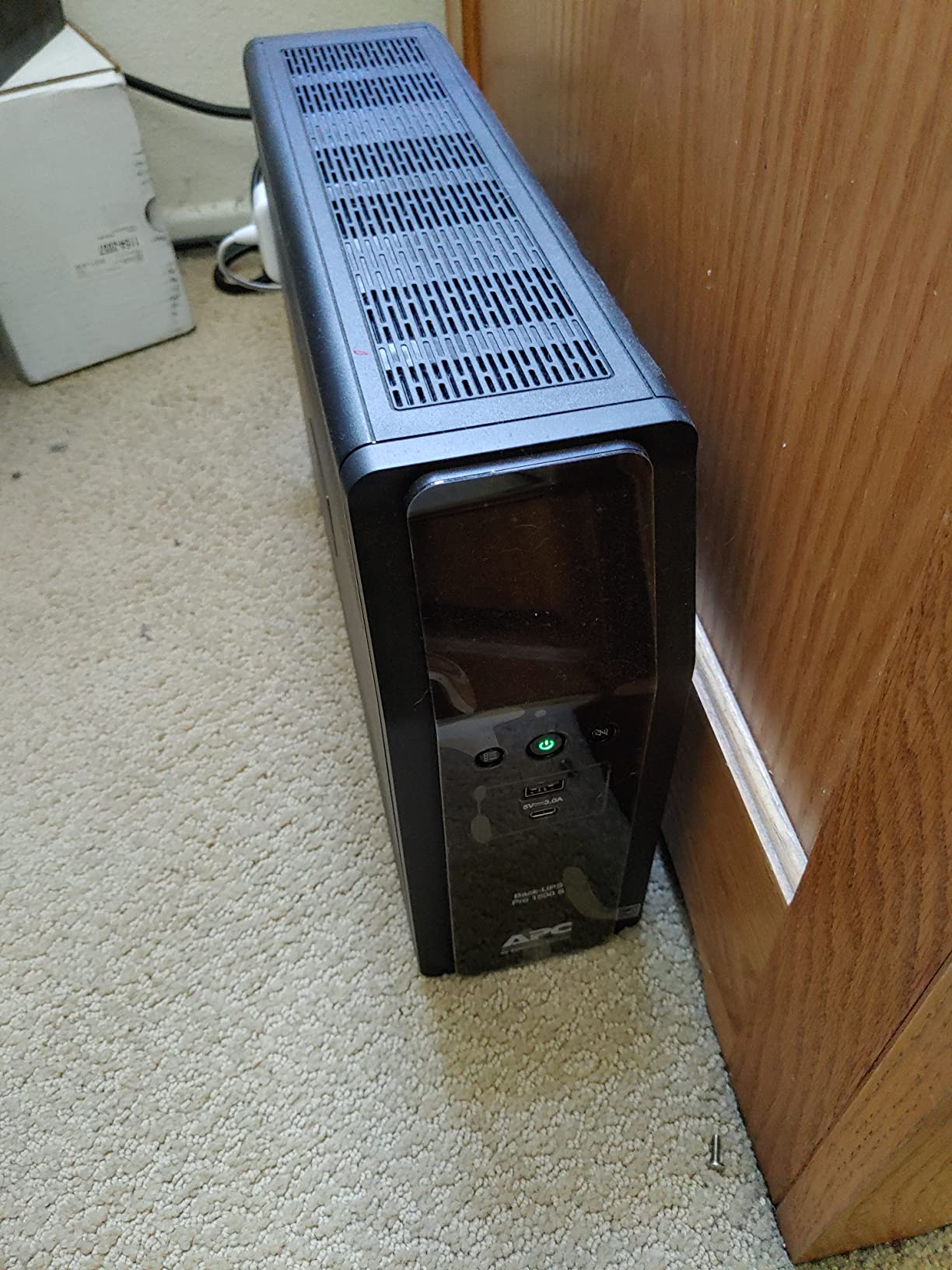 APC BR1500MS2 Pure Sine Wave UPS Battery Backup & Surge Protector customer photo 1
