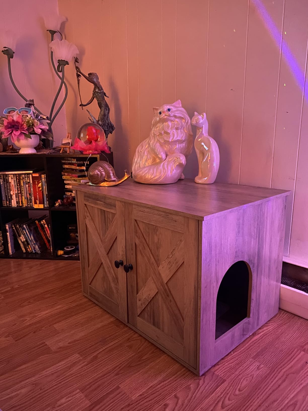 Feandrea Cat Litter Box Enclosure, End Table, 31.5 x 20.9 x 19.7 Inches | Litter Box Furniture Hidden with Removable Divider, Indoor Cat House, Rustic Brown, HAINS Collection UPCL002X01 customer photo 1