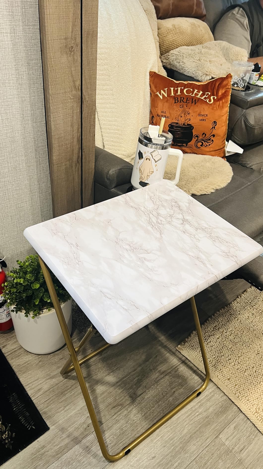 HUANUO Folding TV Tray Table, No Assembly TV Tray with Marble-Look Top customer photo 1