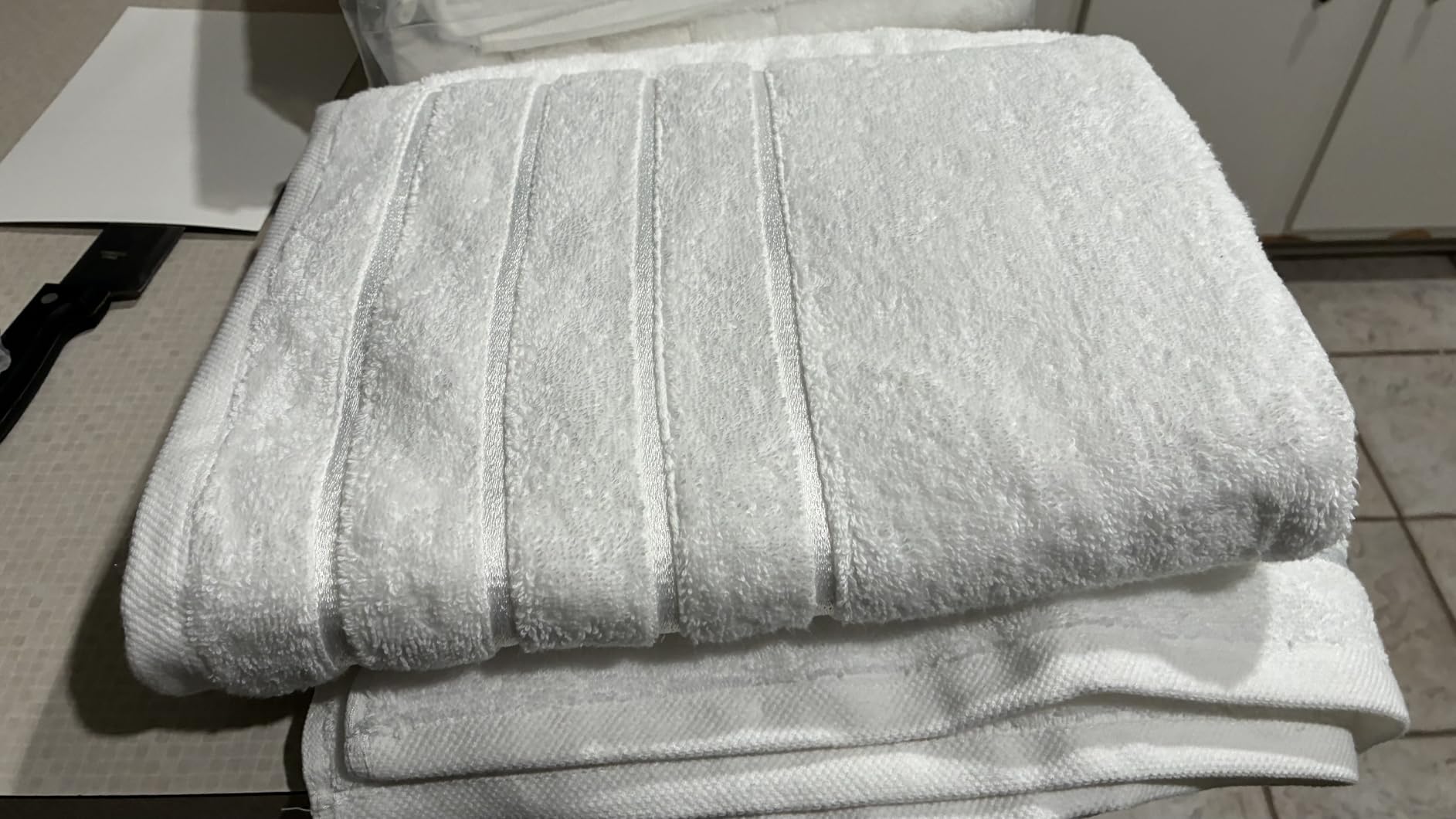 Utopia Towels 8 Piece Luxury Towel Set, 600 GSM, Viscose Stripe, Cool Grey customer photo 2