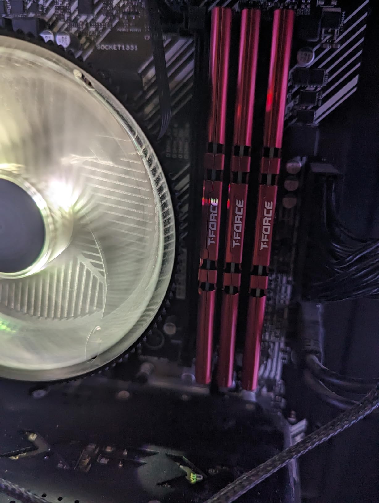 TEAMGROUP T-Force Vulcan Z DDR4 16GB Kit (2x8GB) 3600MHz (PC4-28800) CL18 Desktop Memory Module Ram TLZGD416G3600HC18JDC01 - Gray customer photo 1