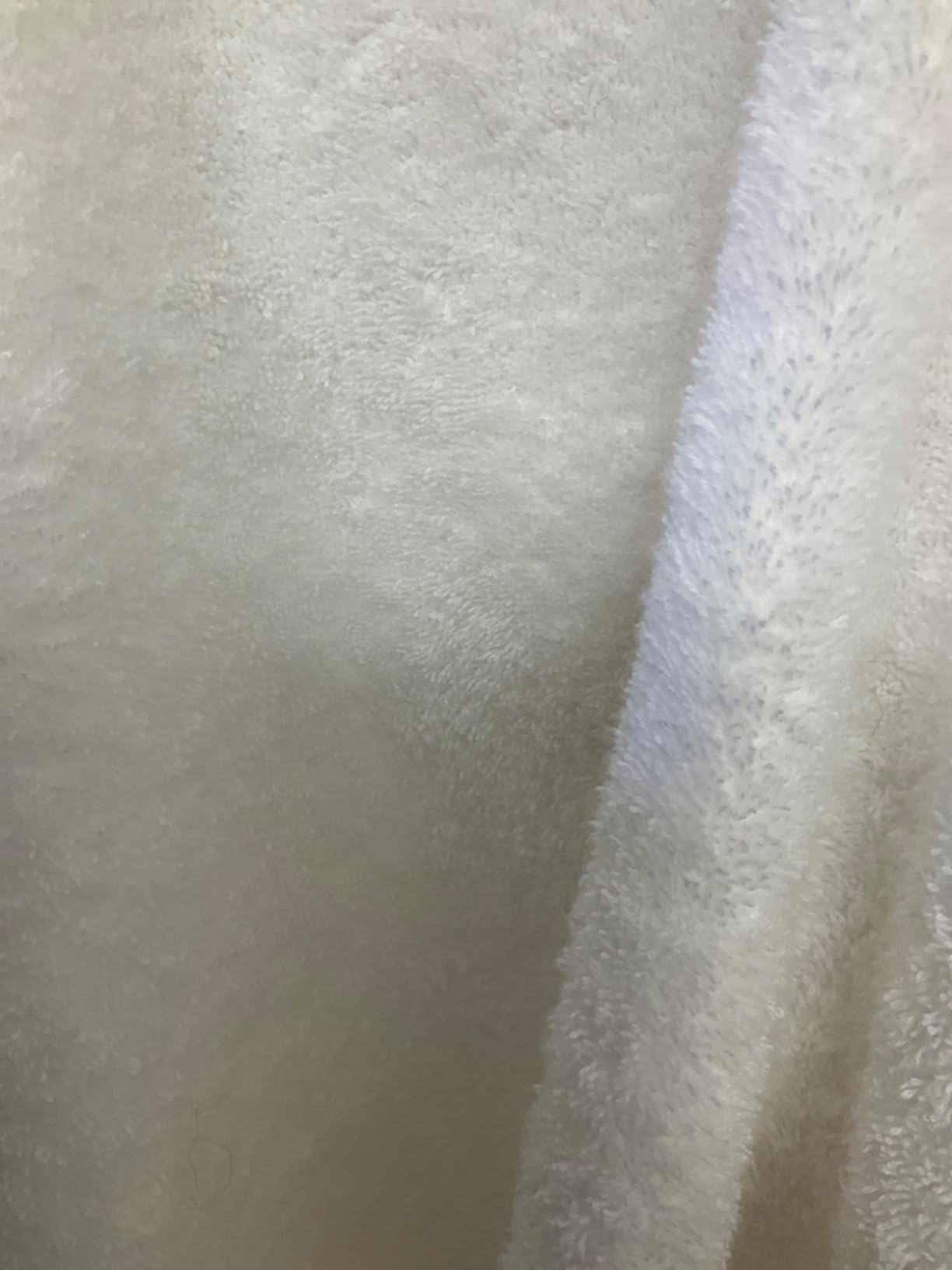 MAURA Basics Performance Bath Towels 100% Turkish Cotton with Hook Loops. Extra Large Luxury Absorbent Plush Towel Sets for Bathroom, Daily Use American Standard Size 27”x54”, White customer photo 1