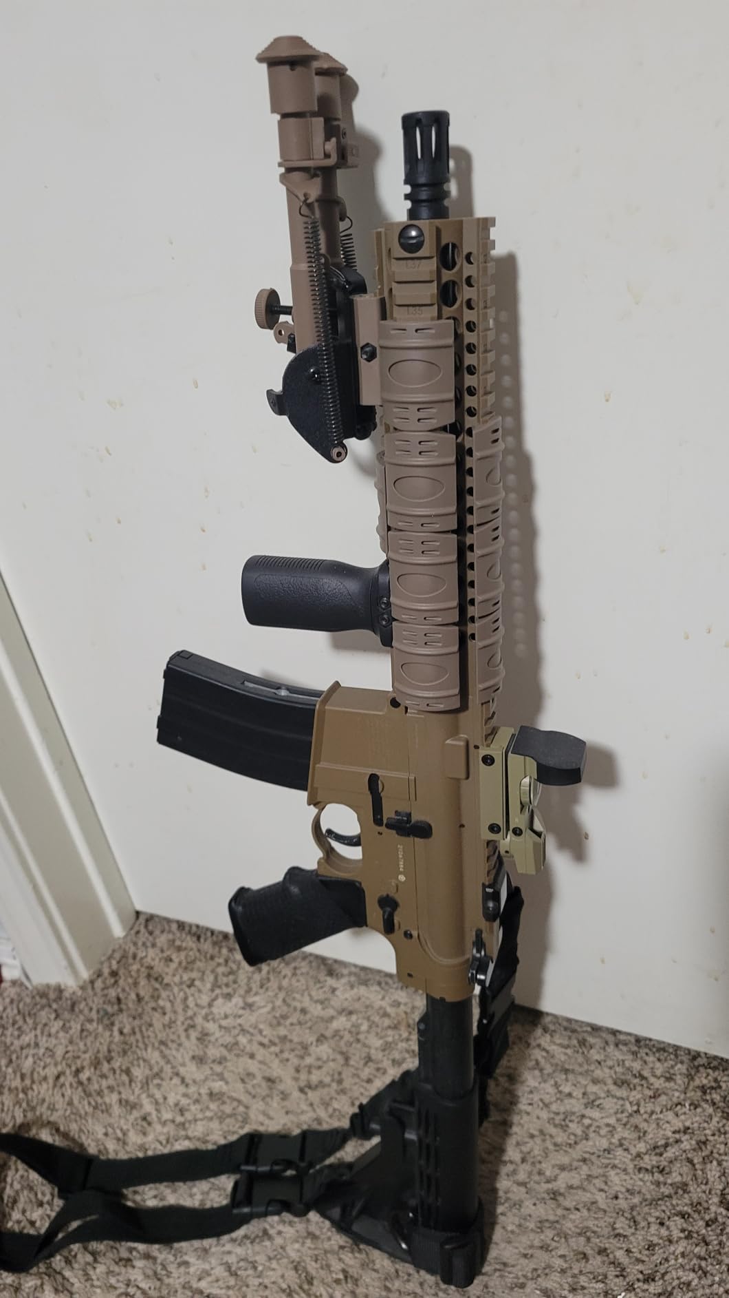 Crosman Full Auto R1 CO2 BB Air Rifle Series customer photo 2