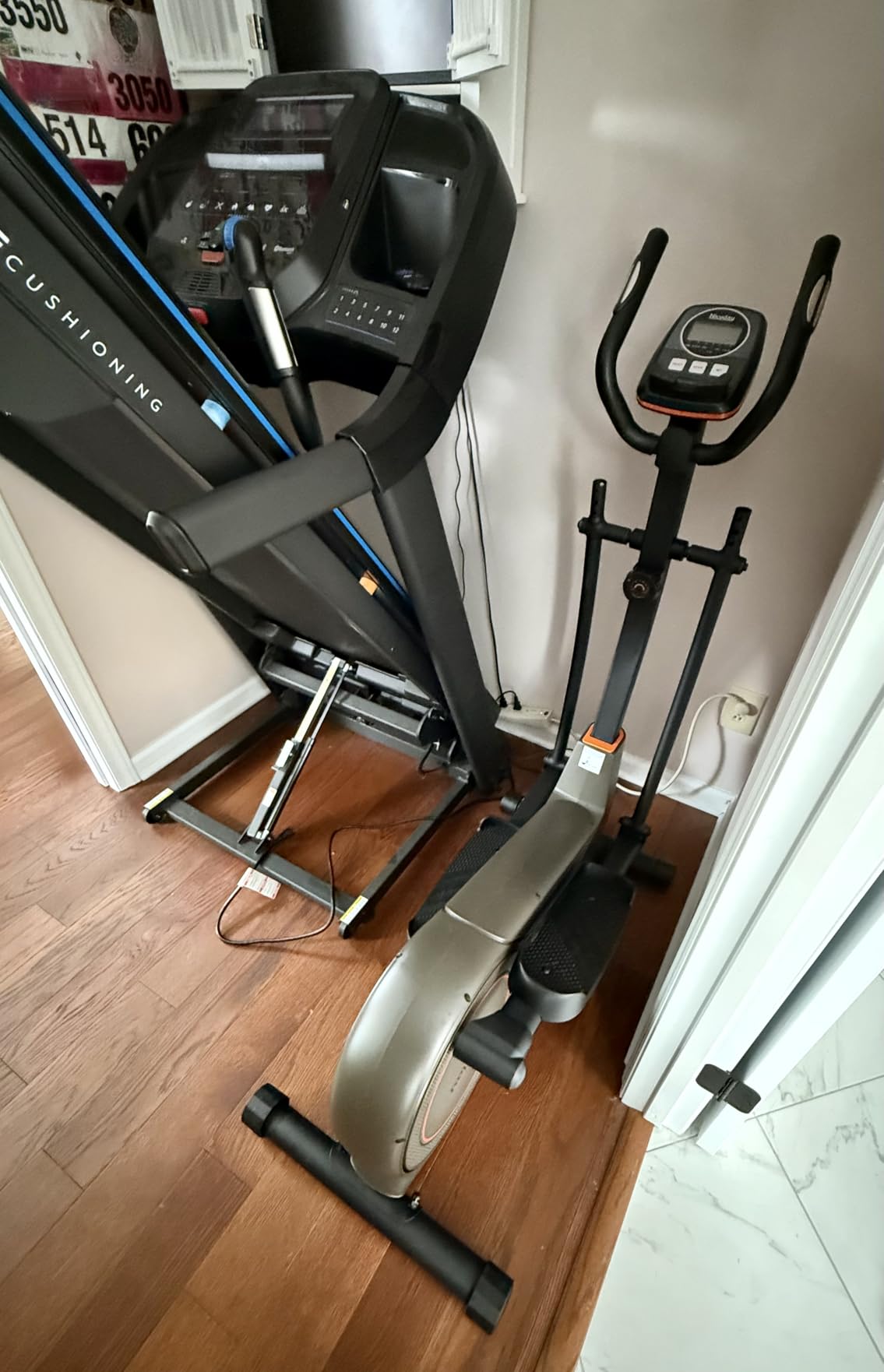Niceday Elliptical Exercise Machine with 15.5IN/16IN/20IN Stride customer photo 1