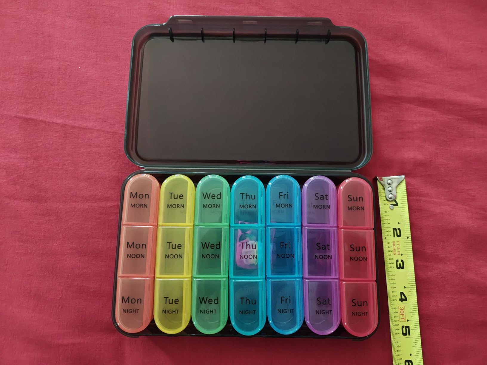 Daviky Pill Organizer 3 Times a Day, Pill Box 7 Day, Weekly Travel Case customer photo 2