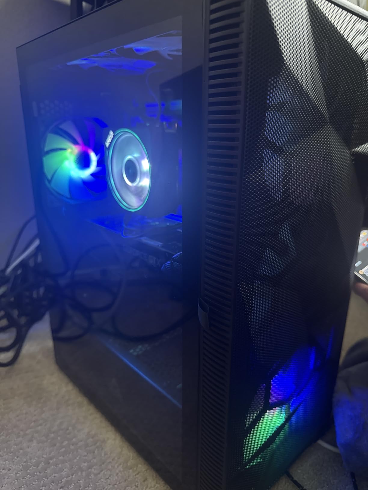 MONTECH X3 Mesh High Airflow ATX Mid-Tower PC Case, 6 Fixed RGB Fans, Black customer photo 2
