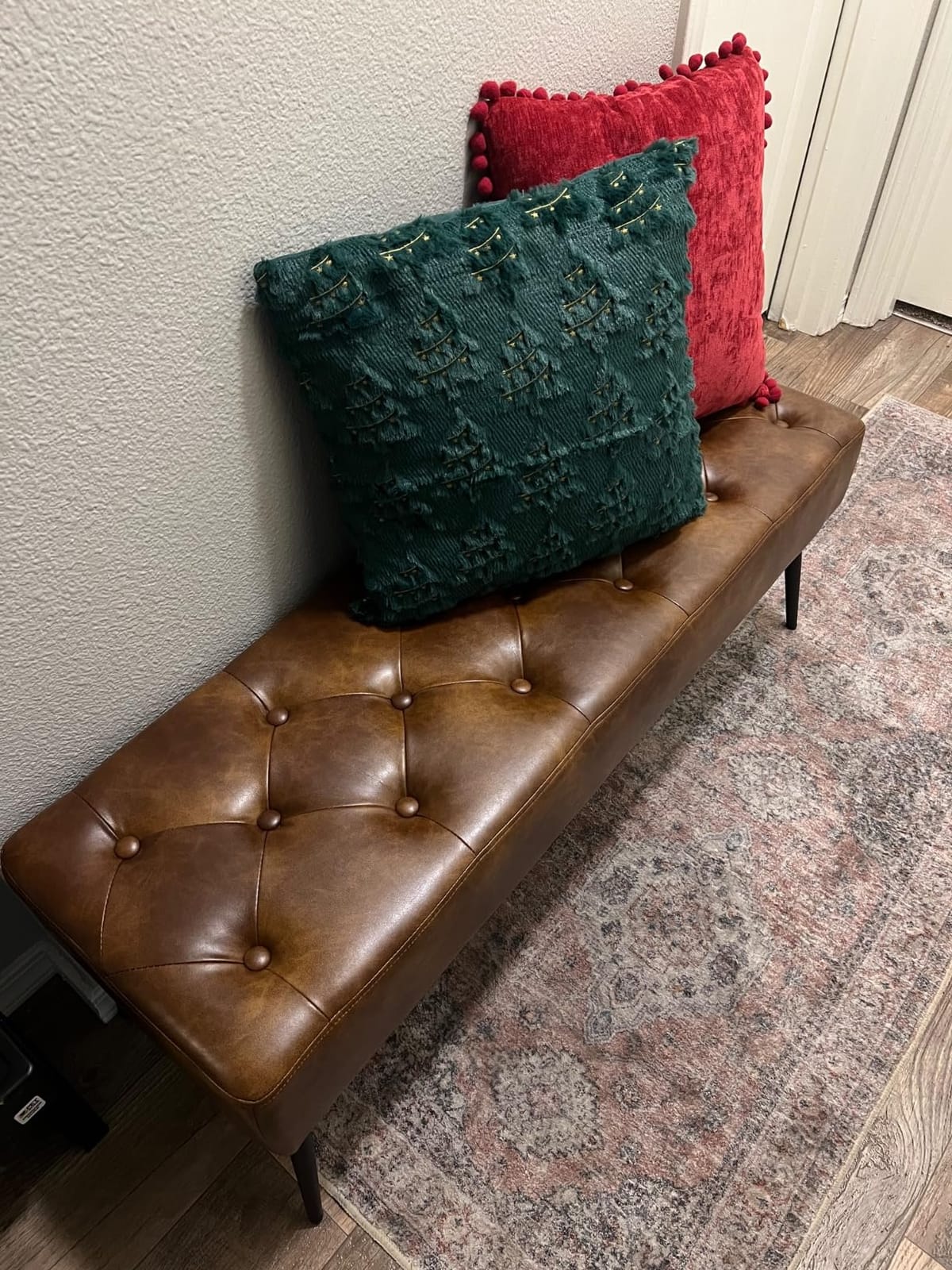 DUHOME Button-Tufted Ottoman Bench, Upholstered Bedroom Benches Leather Footrest Stool Accent Bench for Entryway Dining Room Living Room Bedroom End of Bed, Yellowish Brown customer photo 2
