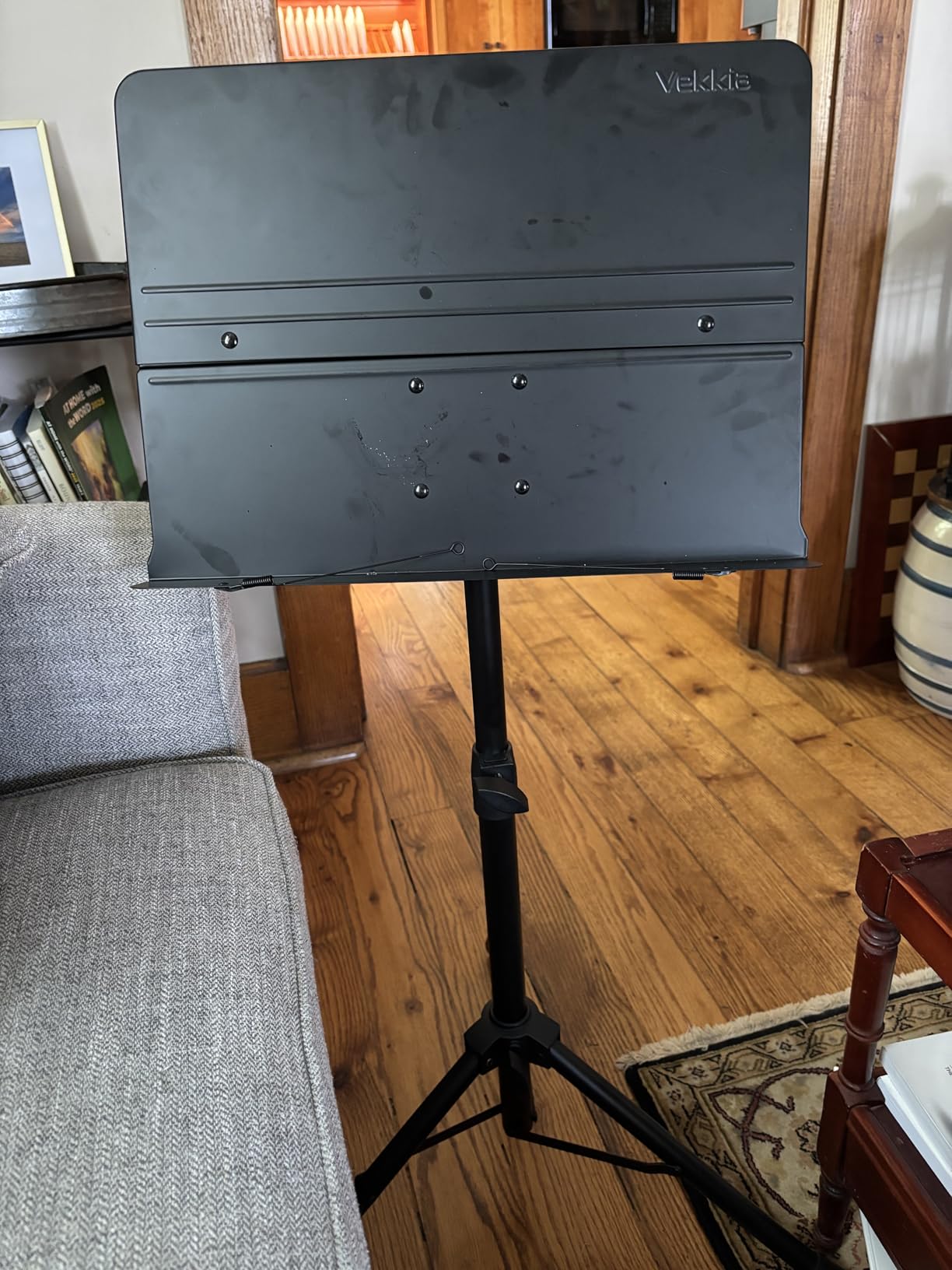 Vekkia Professional Portable Sheet Music Stand | Folding Adjustable Holder/with Carrying Bag/Sturdy for Instrumental Performance, Band & Travel customer photo 1