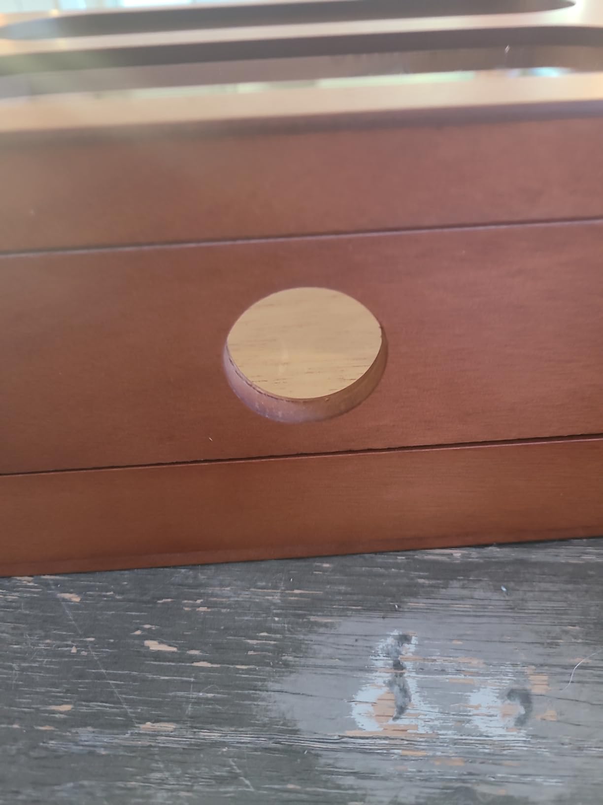 COOL KNIGHT Cigar Humidor with Front Hygrometer, Humidifier and Accessory Drawers-Tempered Glass Top Cigar Humidor Box - Spanish Cedar Humidor-Desktop Humidor that can Hold 20-35 Cigars. customer photo 2