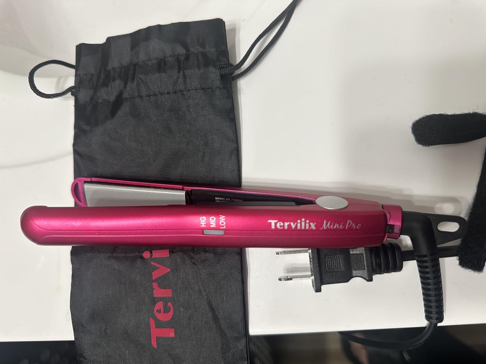 Terviiix Mini Flat Iron for Short Hair, 1/2 Inch, Black customer photo 1
