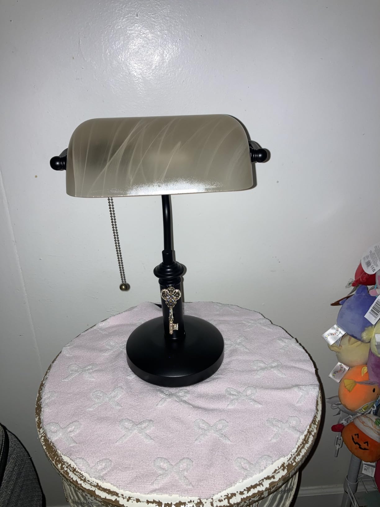 TORCHSTAR Green Glass Bankers Desk Lamp with Pull Chain, E26 Base | Brass Finish Base, Antique Traditional Library Lamp for Office Study Room, Bulbs not Included customer photo 1