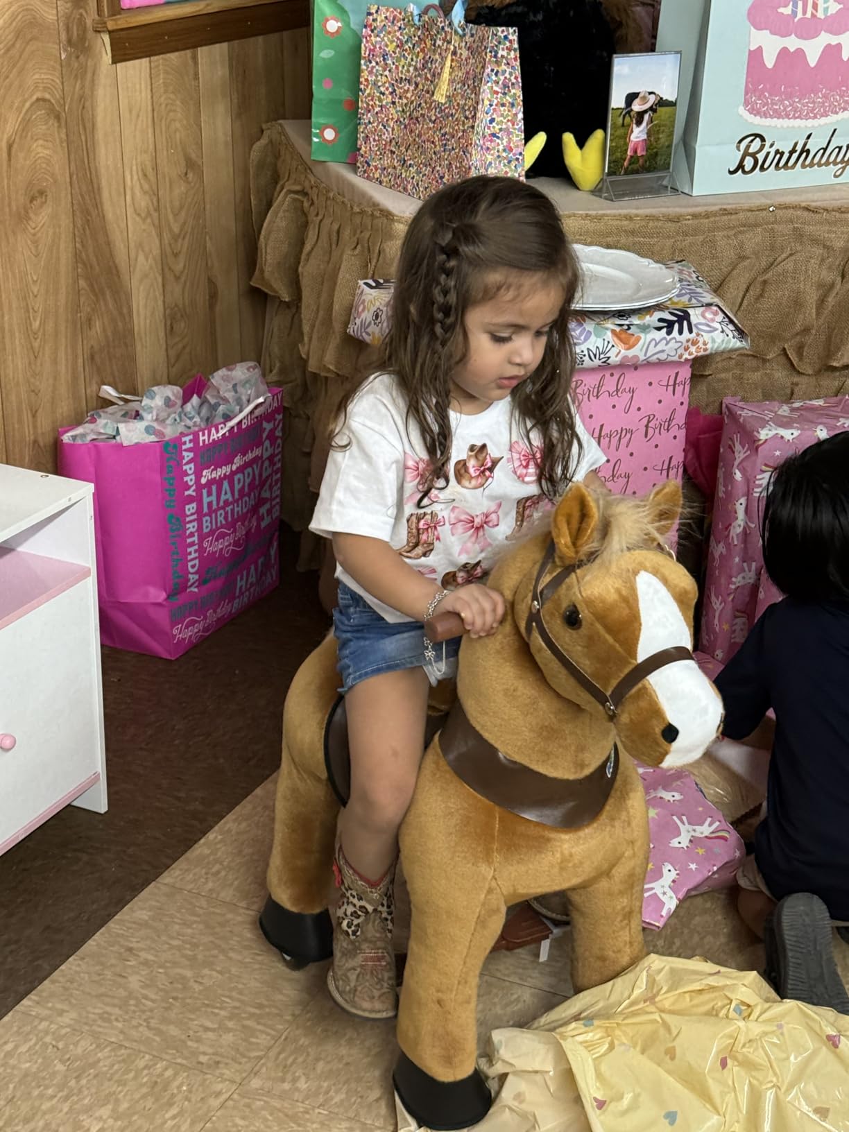 WondeRides Ride On Horse for Toddlers 3-5, Brown Riding Horse | 30.1 Inch Height, Plush Horse, Giddy Up Ride On, Battery-Free, Steel Frame, Non-Slip Pedals customer photo 1