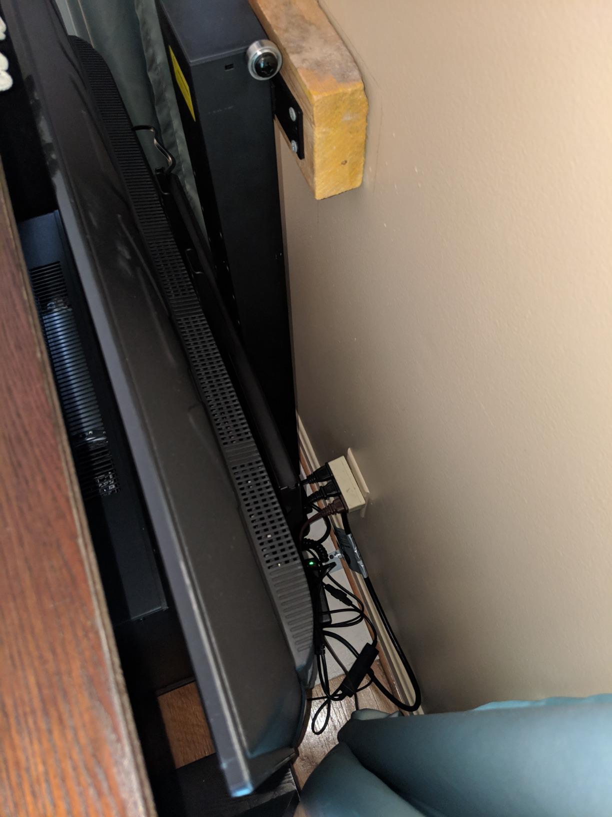 VIVO Black Motorized TV Stand for 32-65 in Screens, MOUNT-E-UP65A customer photo 1