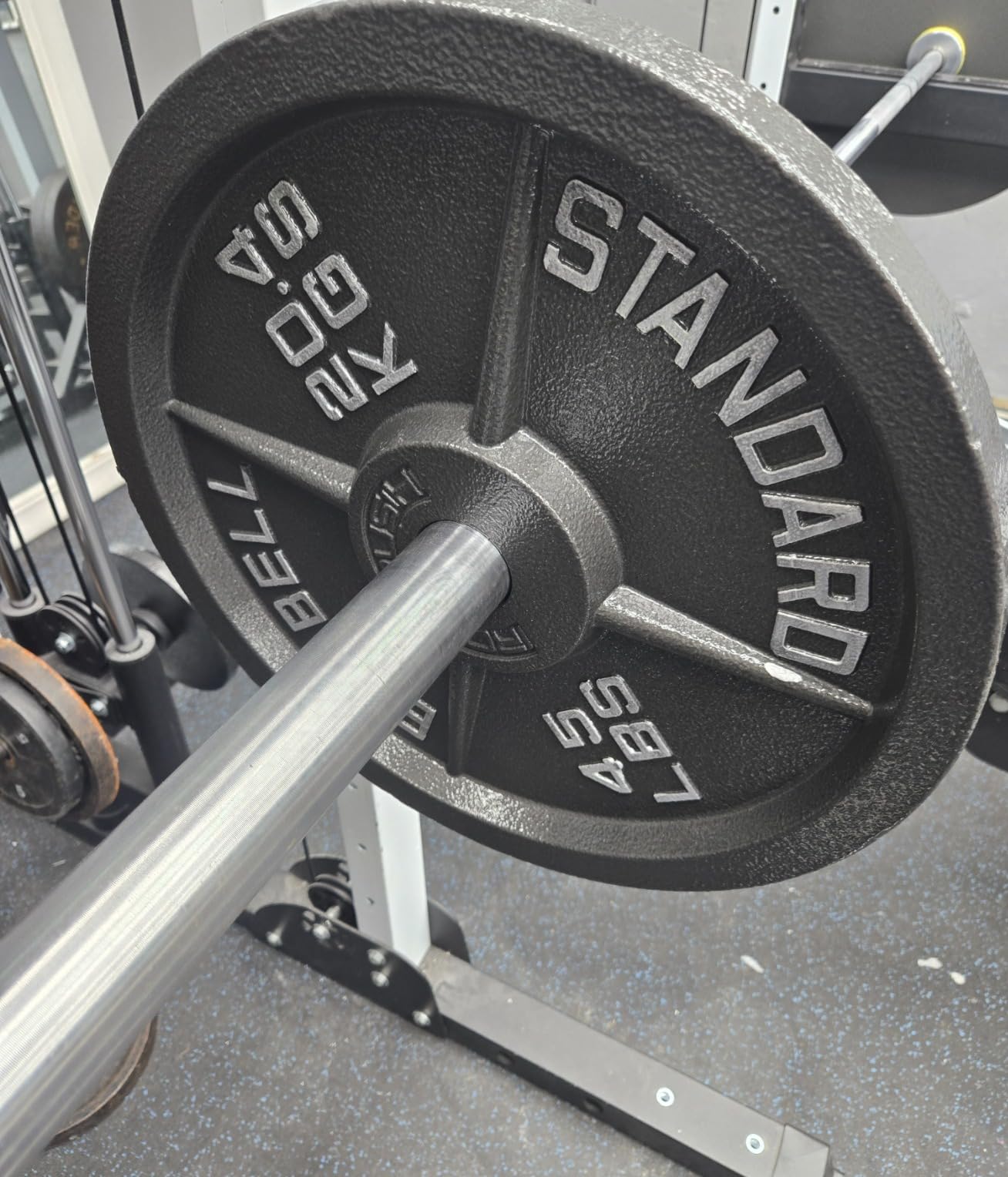 Cast Iron Olympic Weight Plates - Free Weights with 2-inch Hole & Anti-Rust Hammertone Finish - Ideal for Strength Training, Crossfit Equipment & Home Gym Set - Sold in Pairs - 2.5LB-45LB customer photo 1