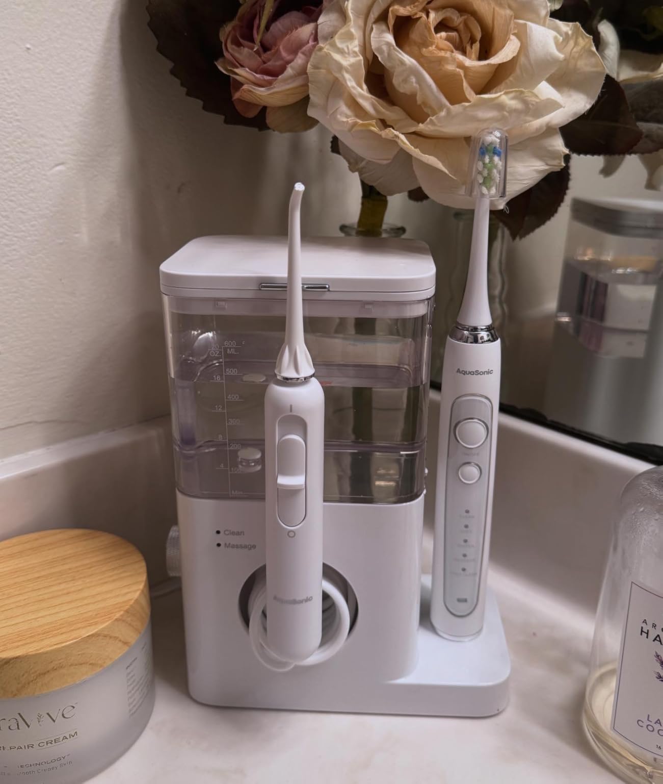 AquaSonic Home Dental Center PRO – Brushing & Flossing Made Easy – Brush & Floss – Power Toothbrush & Water Flosser – Whiter Teeth & Healthier Gums – Black Series Pro+Oral Irrigator customer photo 1