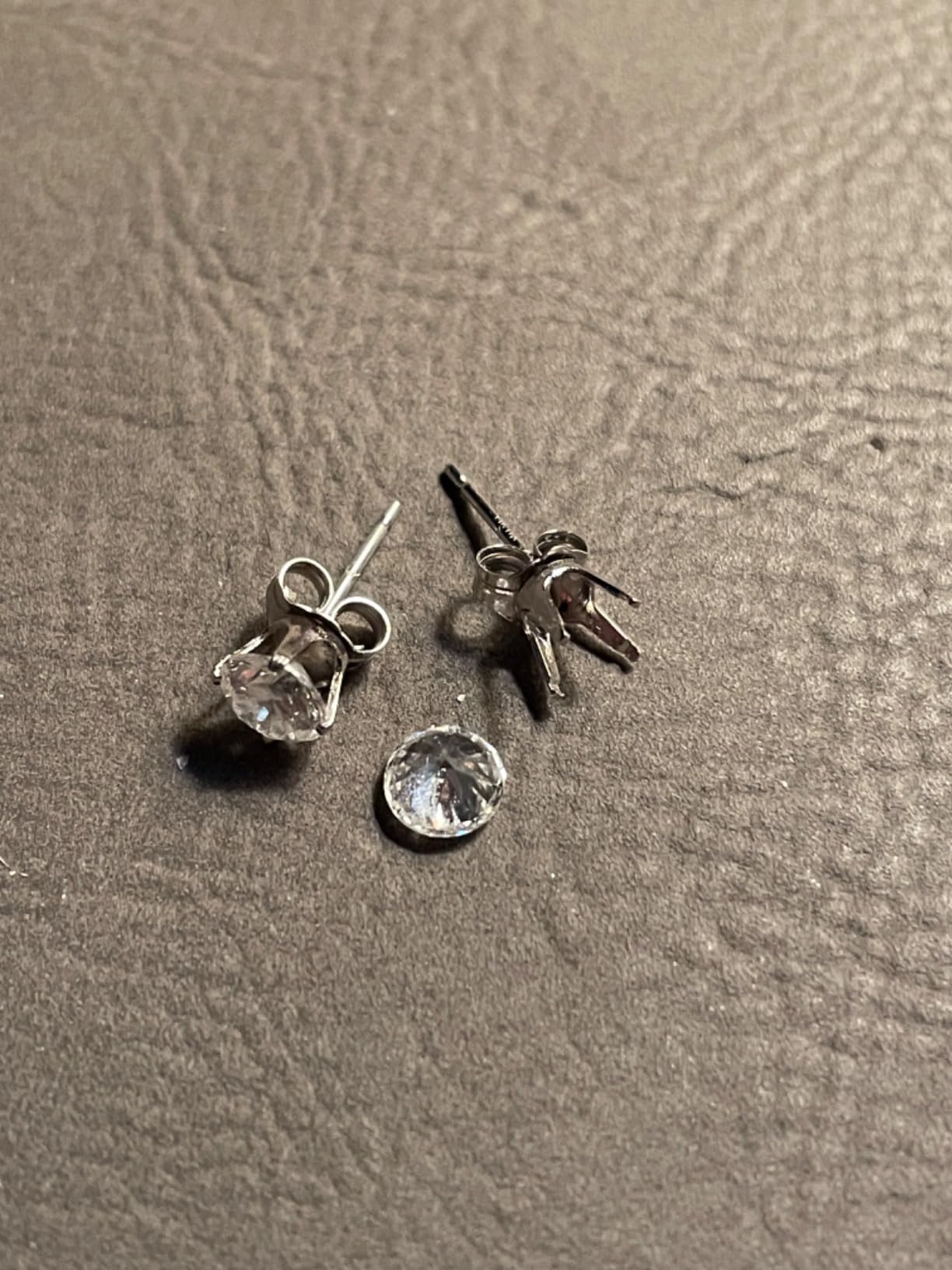 Pompeii 1 Carat (ctw) Diamond Studs in 14k White or Yellow Gold Lab Grown (HI,VS) customer photo 2