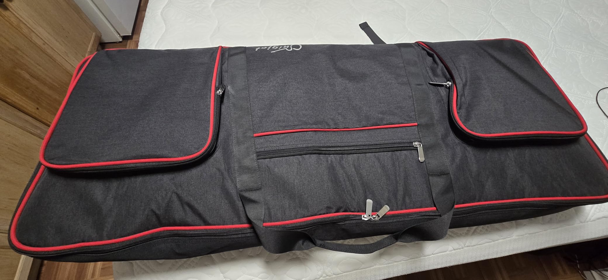 SNIGJAT 88 Key Keyboard Case Soft with Adjustable Padded Shoulder Straps customer photo 1
