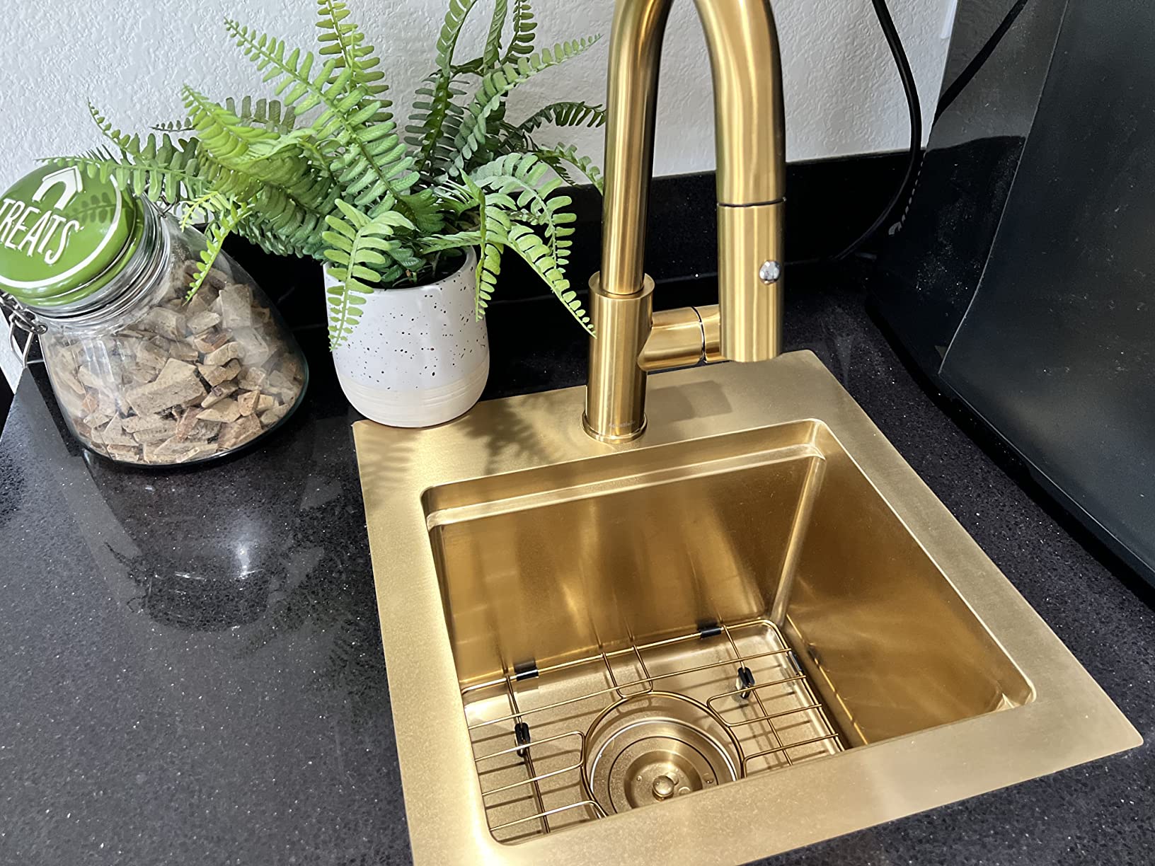 AguaStella AS59W Shiny White Bar Faucet or Prep Sink Faucet with Pull Down Sprayer Single Handle customer photo 2