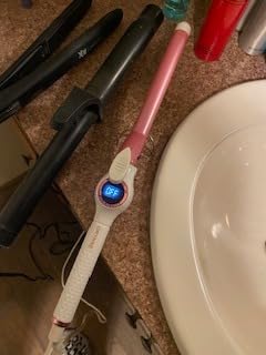 ORYNNE Ceramic Curling Iron, 3/4 Inch Barrel, Digital Temp Control, Fast Heat Up, 7 Adjustable Temperatures, 60 Min Auto Shut Off customer photo 2