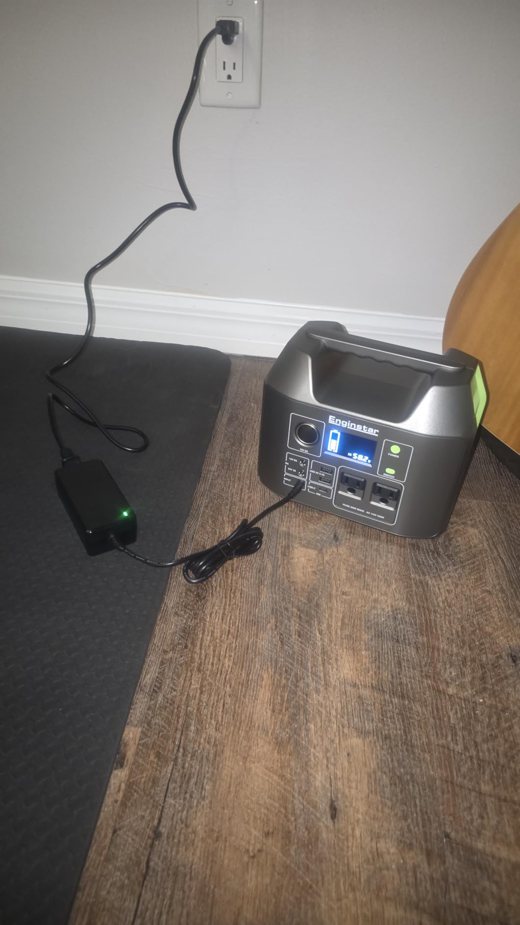EnginStar Solar Generator, 300W Portable Power Station, 296Wh Lithium Battery Backup w/Two 110V Pure Sine Wave AC Outlet for Camping Road Trip RV, 80000mAh Sufficient Power Supply for Blackout customer photo 1