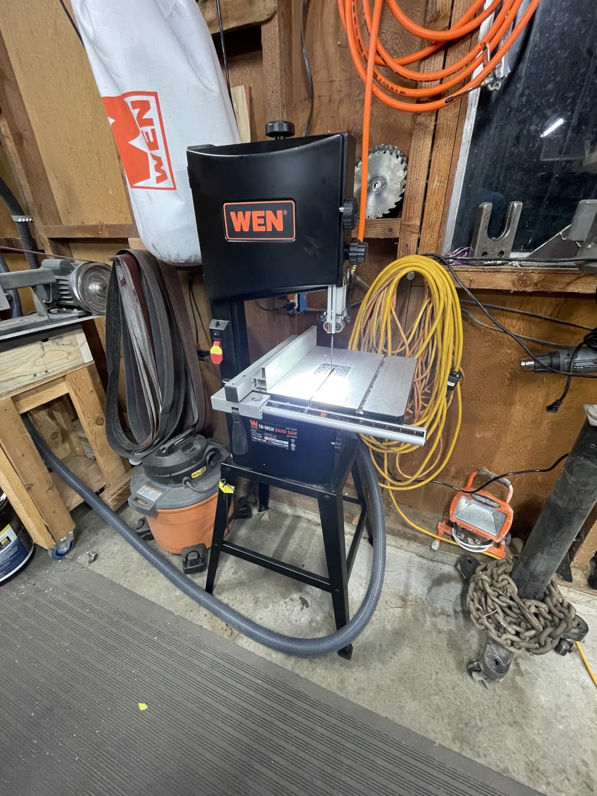 WEN Band Saw with Stand, 10-Inch, 3.5-Amp, Two-Speed (BA3962),Black customer photo 1
