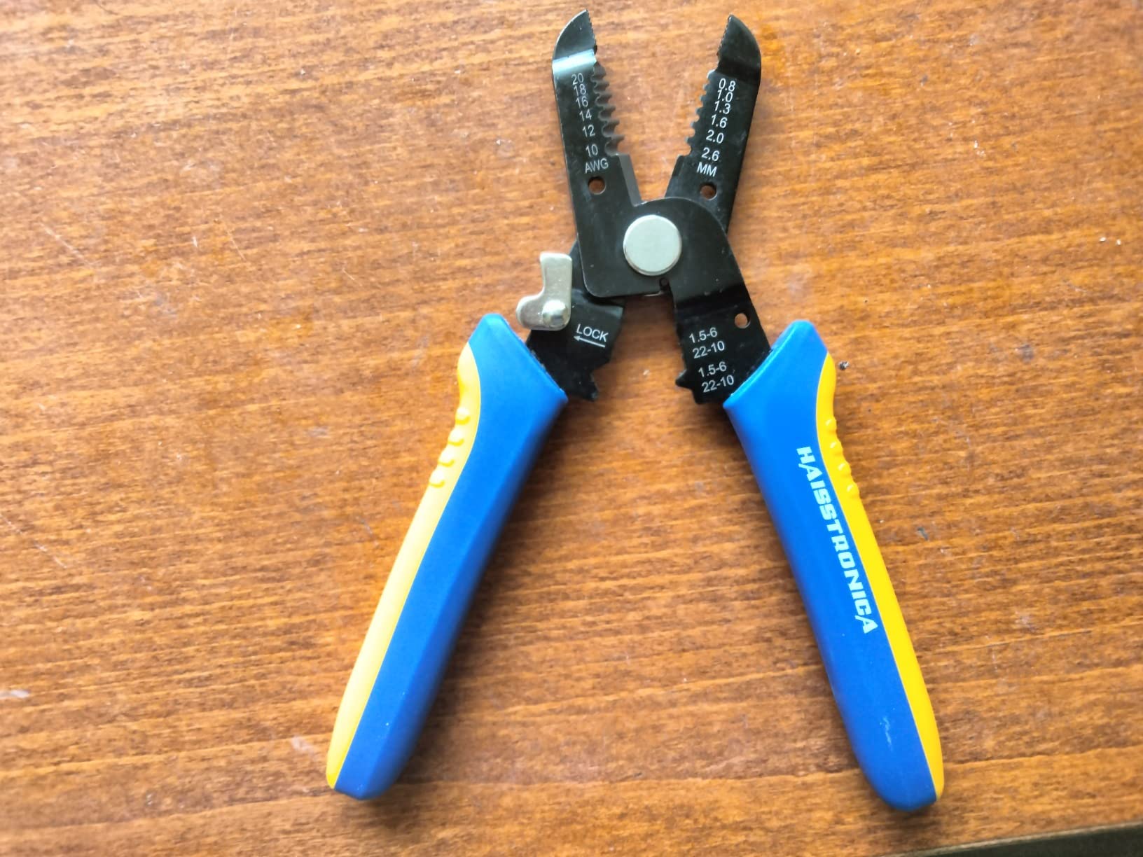 haisstronica 3 in 1 Self-Adjusting Wire Stripper, AWG 24-10 Tool customer photo 2