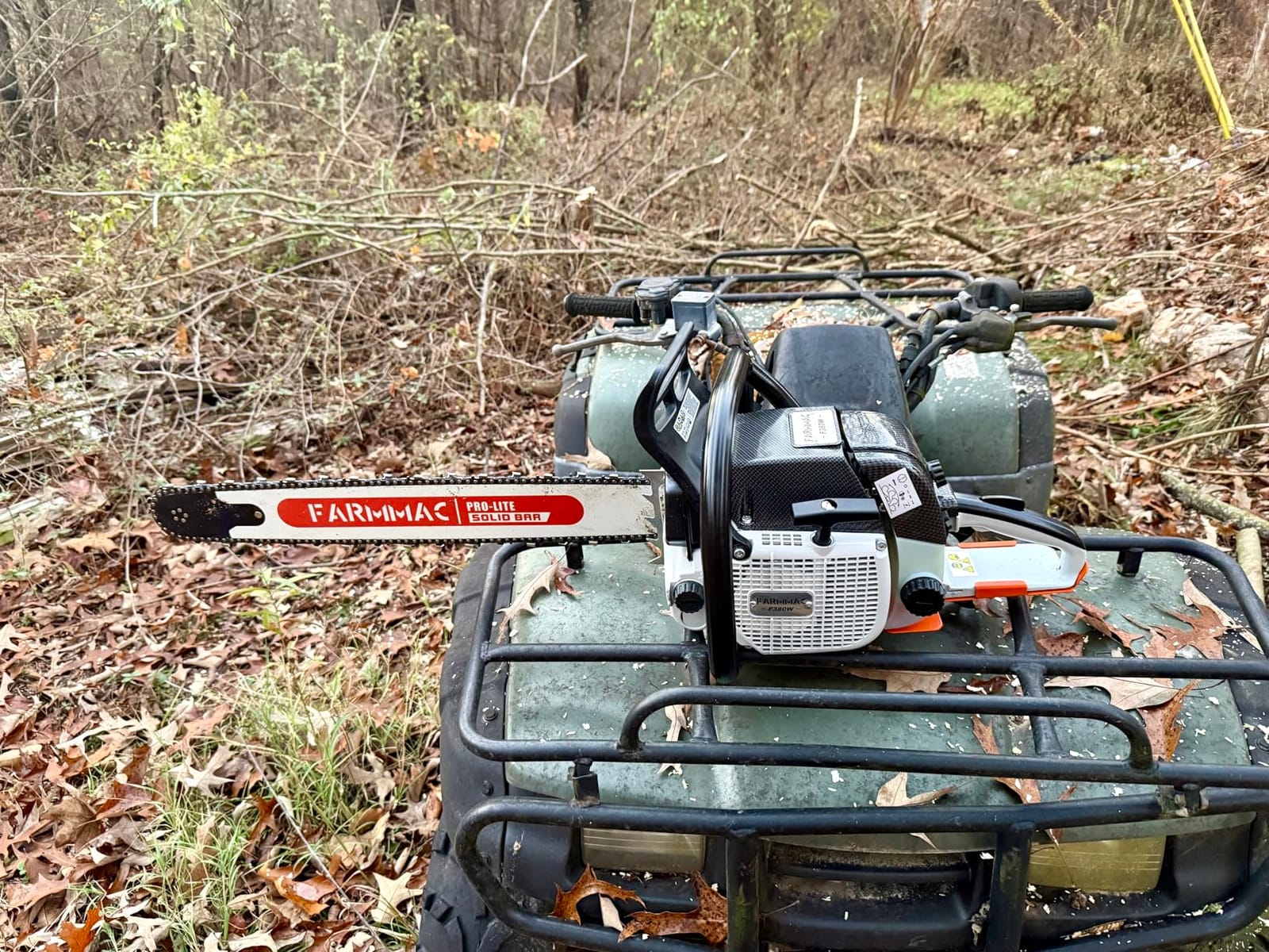 F380W Gas Chainsaw with 24 Inch Alloy Solid Bar, 72cc 2-Cycle Gasoline Power Chain Saws, 3.6KW 4.8HP for Professional Logging Work, Power Chain Saw All Parts Compatible with MS381 MS380 038 customer photo 2