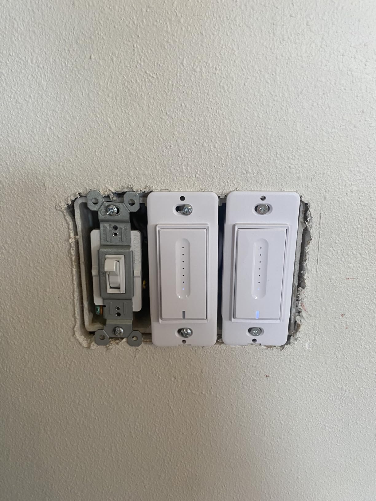 TREATLIFE 3 Way Smart Dimmer Switch 2 Pack, 2 Master 3 Way Dimmable Light Switches, 2.4GHz WiFi Smart Switch Compatible with Alexa and Google Home, Neutral Wire Needed, No Hub Required customer photo 2