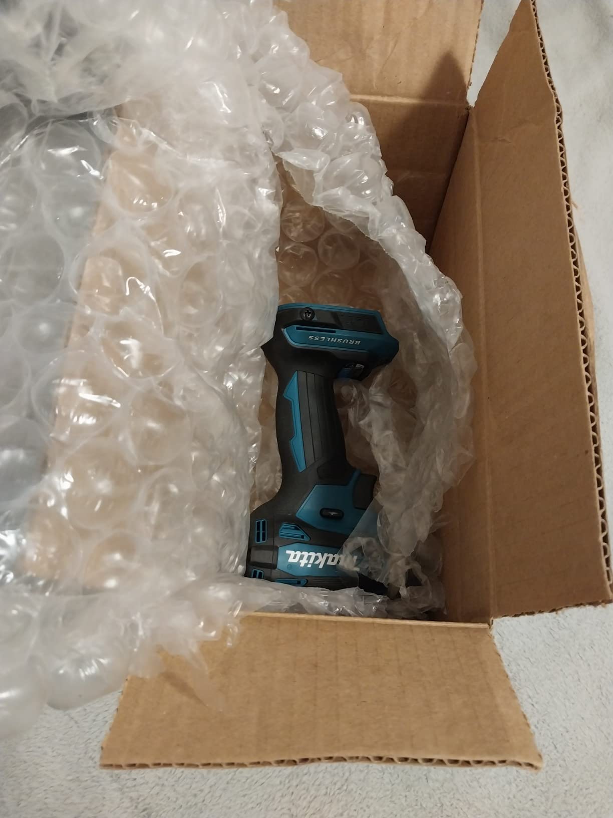 Makita XDT19Z 18V LXT® Lithium-Ion Brushless Cordless Quick-Shift Mode™ 4-Speed Impact Driver, Tool Only customer photo 2