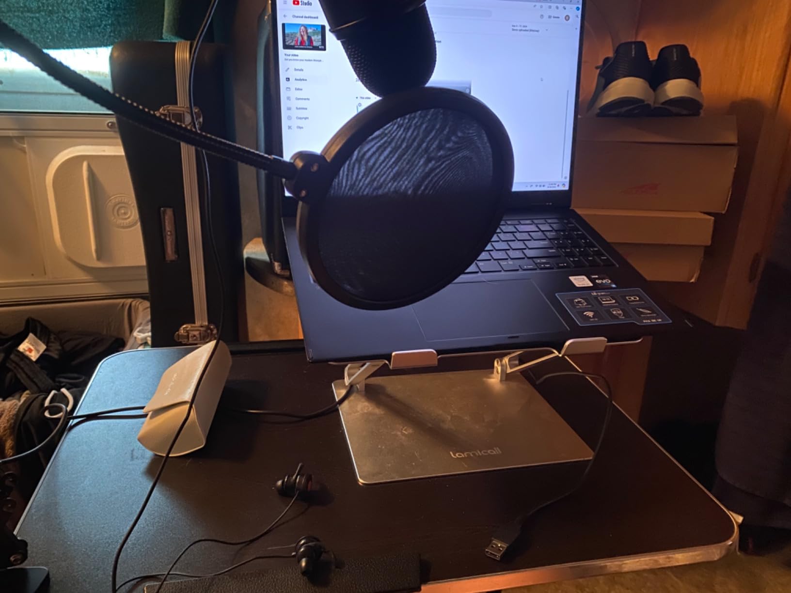 FoldWise Upgraded Folding TV Tray Table, Sturdy Couch & Dinner Laptop Table customer photo 2