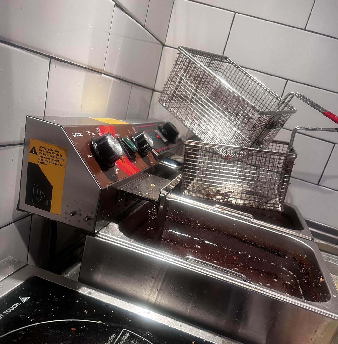 EGGKITPO Electric Deep fryer Single Tank Deep Fryer with Basket Capacity 10L(10.5QT) Electric Countertop Fryers with 60 Minute Timer for Home Kitchen and Restaurant, 1800 Watts, 120V customer photo 1