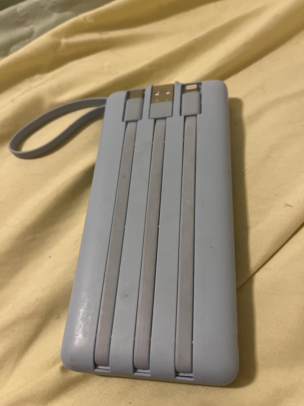 VRURC Portable Charger, Slim Power Bank Built-in 4 Cables, Travel Essential customer photo 2