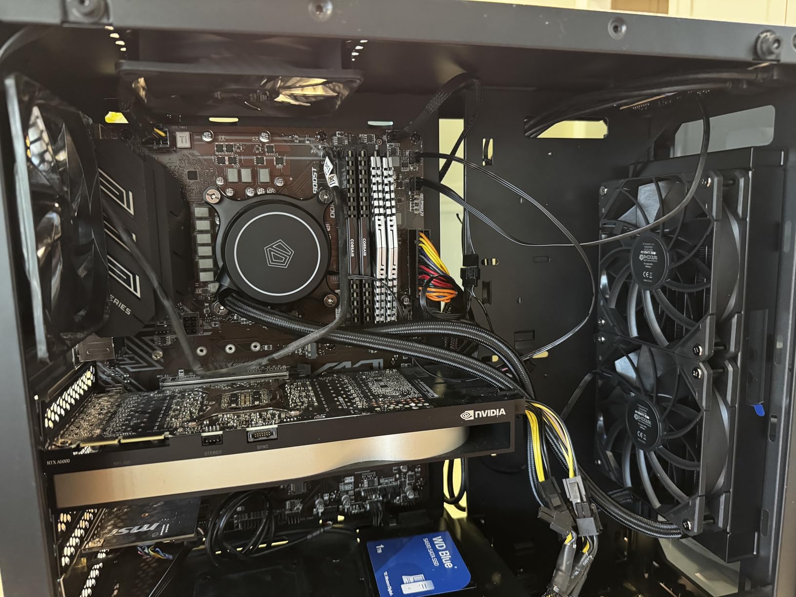 ID-COOLING FROSTFLOW X 240 240mm AIO CPU Cooler, White LED, Intel & AMD customer photo 1