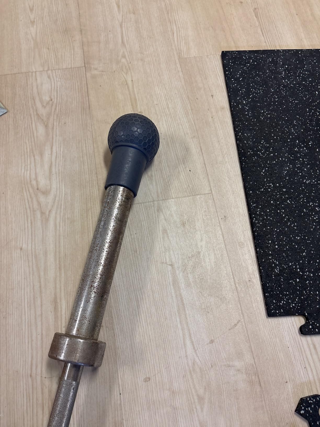 HXD-ERGO Landmine Attachment for Barbell, T Bar Row Attachment Fits 2 Inch Olympic Bars,Barbell Landmine Attachment for Press, Row, Spin, Split Squats customer photo 2