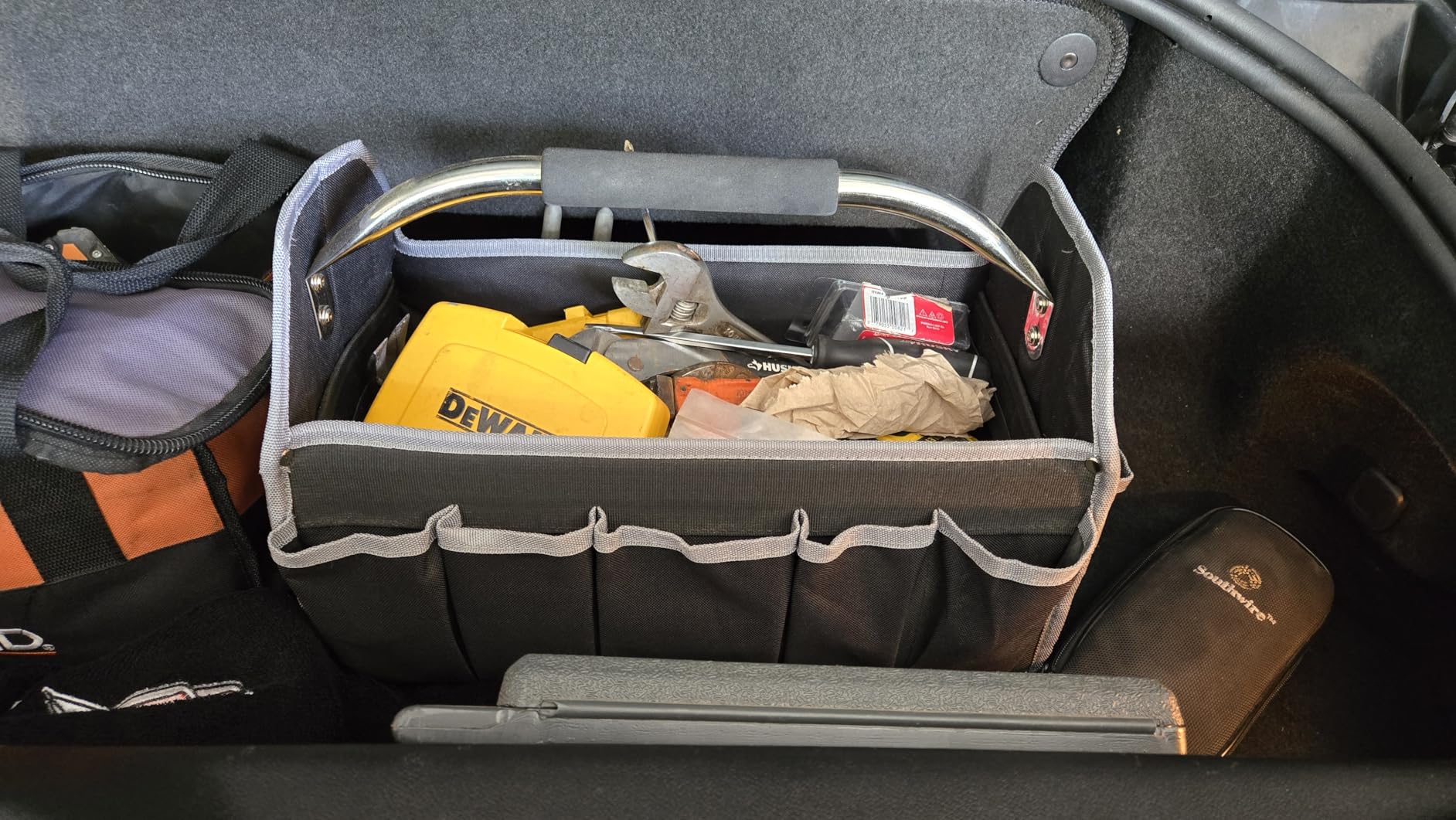 Kowsinde 16 Inch Tool Bag, Electrician Tool Bag, Open Top Tool Bags, 26 Pockets Can Hold Many Tools, Steel Handle and Removable Shoulder Strap customer photo 1