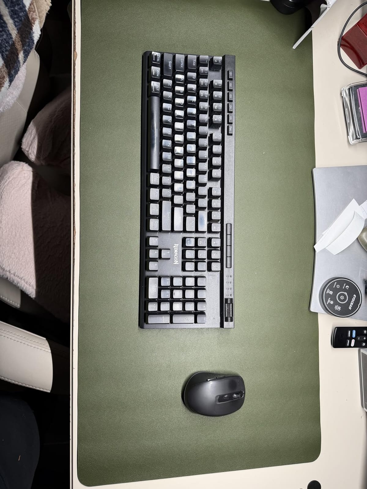 YSAGi Double-Sided Desk Pad, 31.5