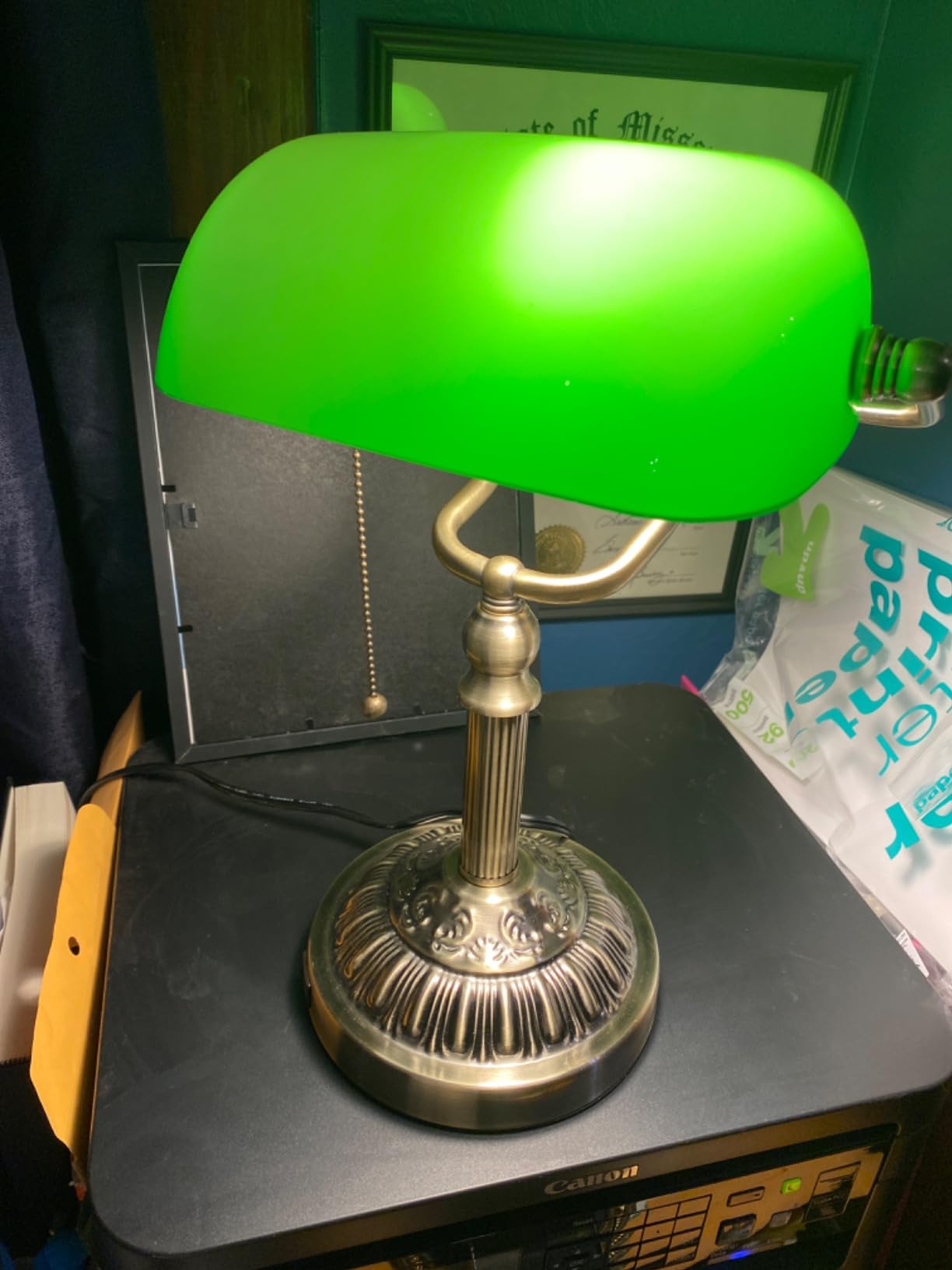 Bankers Desk Lamp with USB-A Charging Port, Vintage Desk Lamps with Pull Chain Green Glass, Antique Brass Banker's Lamp for Home Office Library customer photo 1