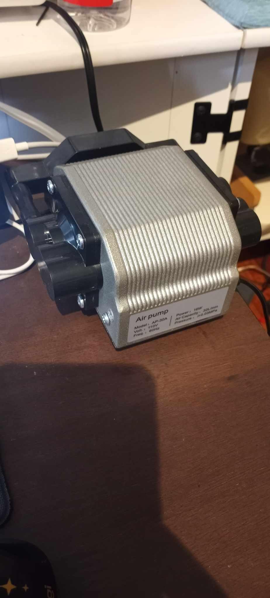 Air Assist for Laser Cutter and Engraver 30L/Min Adjustable Air Assist Pump customer photo 1